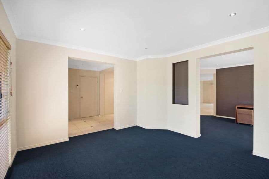 5 Pearson Court, North Lakes QLD 4509, North Lakes - Thumbnail 5