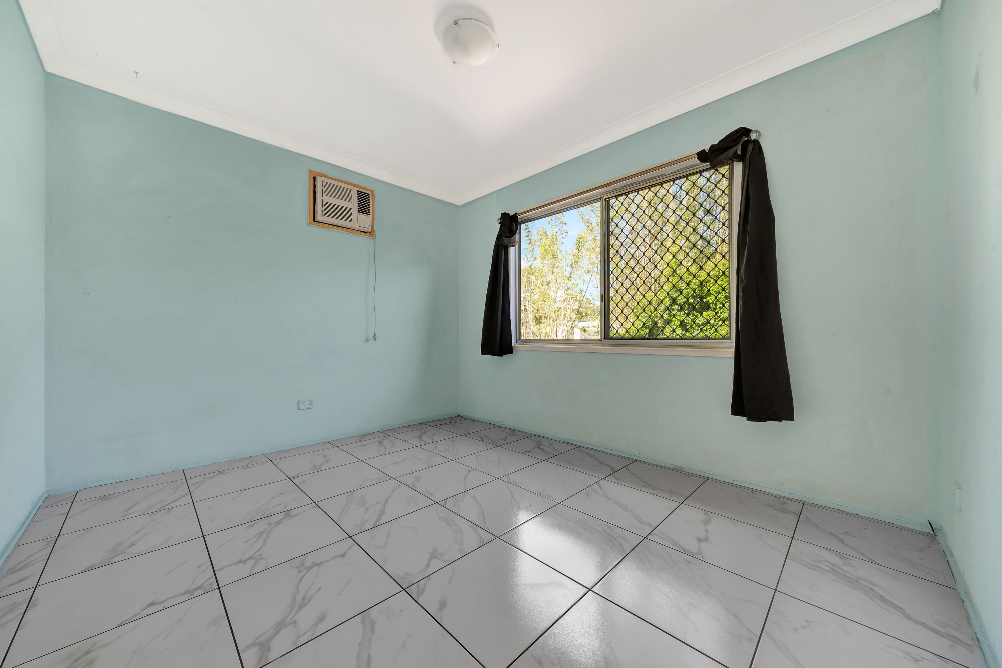 26 Gilia Street, Kingston QLD 4114, Kingston - Thumbnail 7