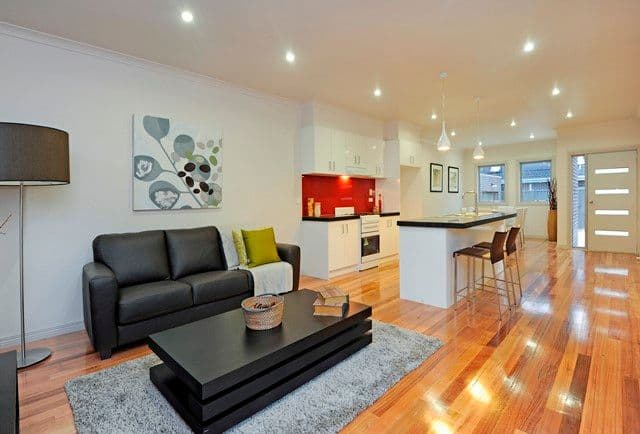 31 Boldrewood Parade, RESERVOIR VIC 3073, Reservoir - Image 1