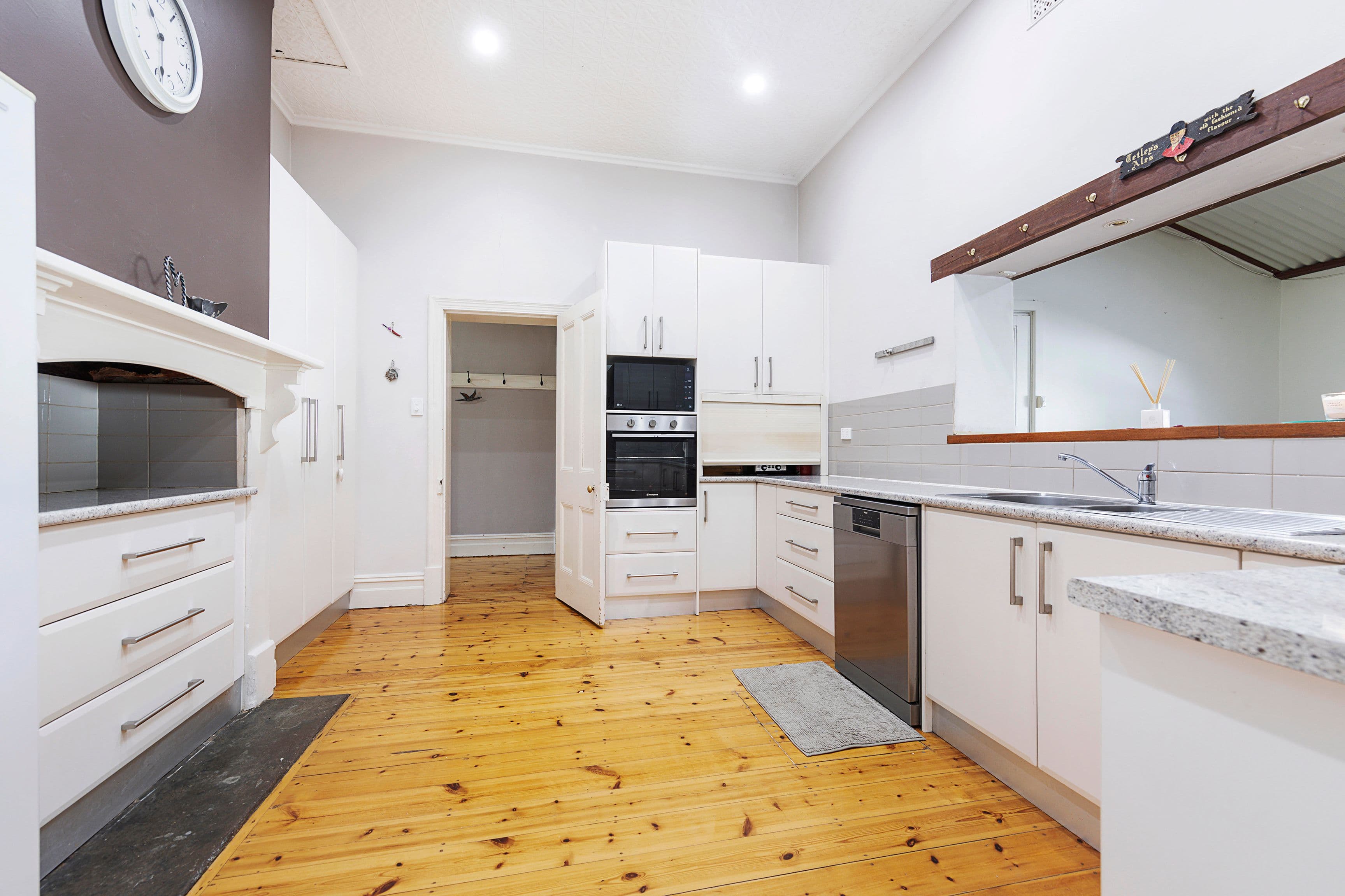20 Upper Thames Street, Burra SA 5417, Burra - Thumbnail 4