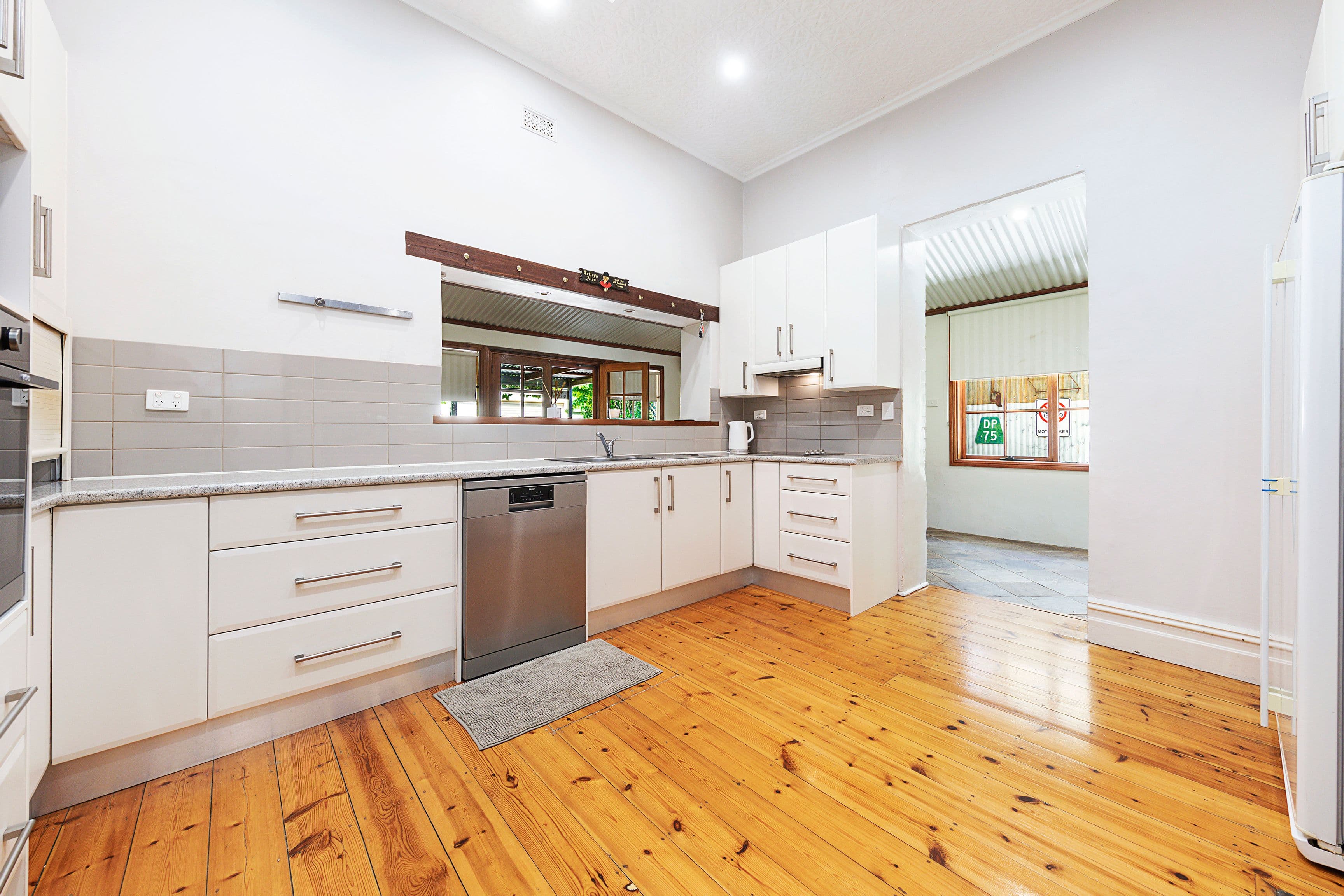 20 Upper Thames Street, Burra SA 5417, Burra - Thumbnail 5