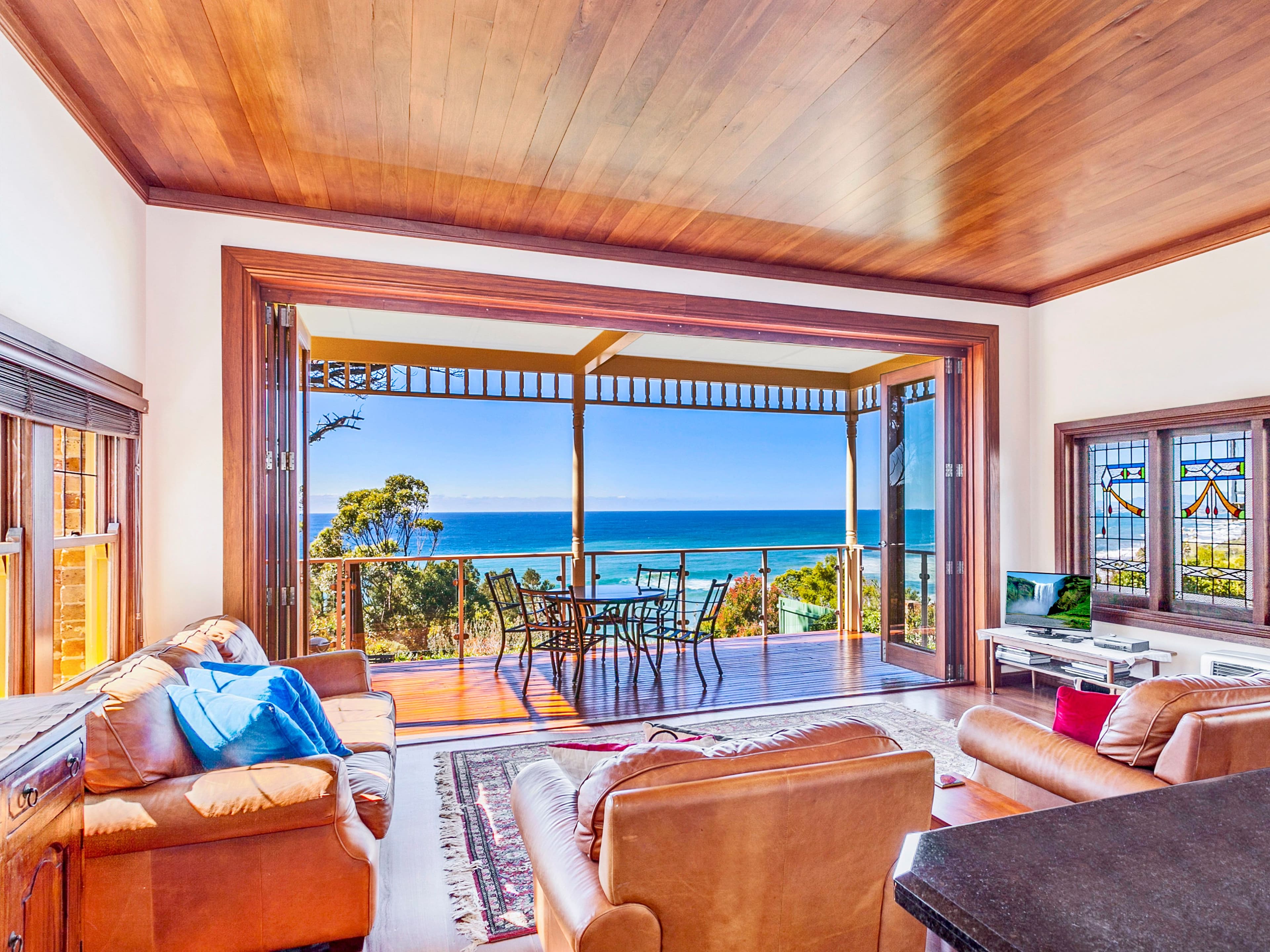 425 Lawrence Hargrave Drive, Scarborough - Thumbnail 3