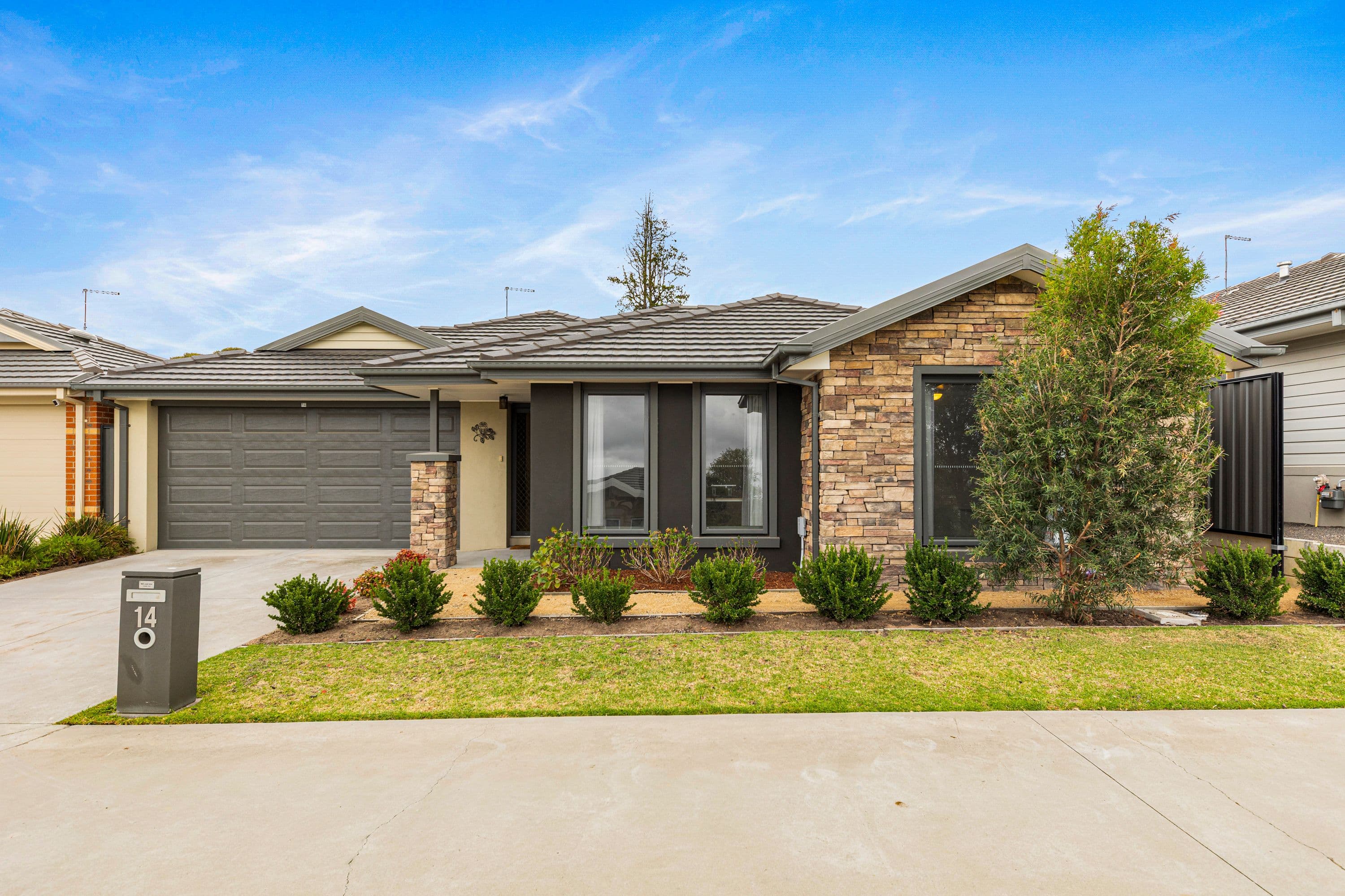 14 Addison Close, Officer VIC 3809, Officer - Image 1