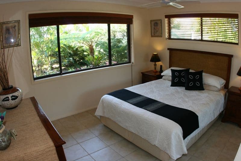 26 Wayfarer Avenue, MERMAID WATERS QLD 4218, Mermaid Waters - Thumbnail 6
