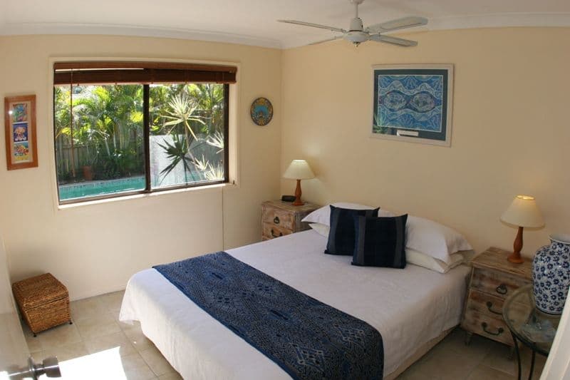 26 Wayfarer Avenue, MERMAID WATERS QLD 4218, Mermaid Waters - Thumbnail 8