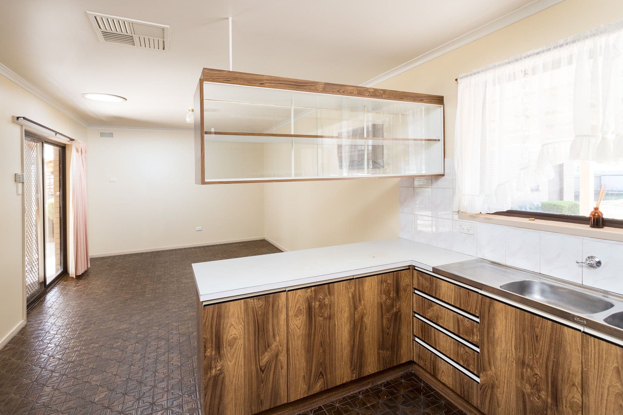 15 Hanlon Street, Tatura VIC 3616, Tatura - Thumbnail 4