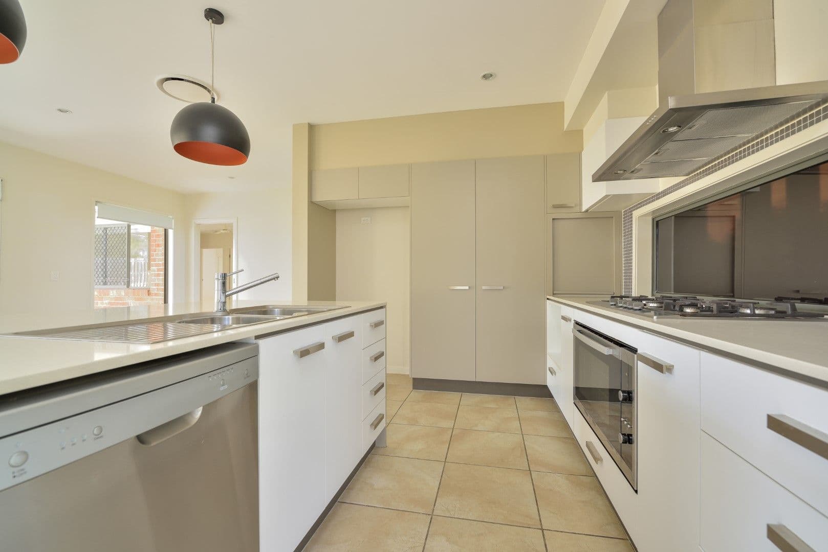 17 Keeling Court, New Auckland QLD 4680, New Auckland - Thumbnail 4
