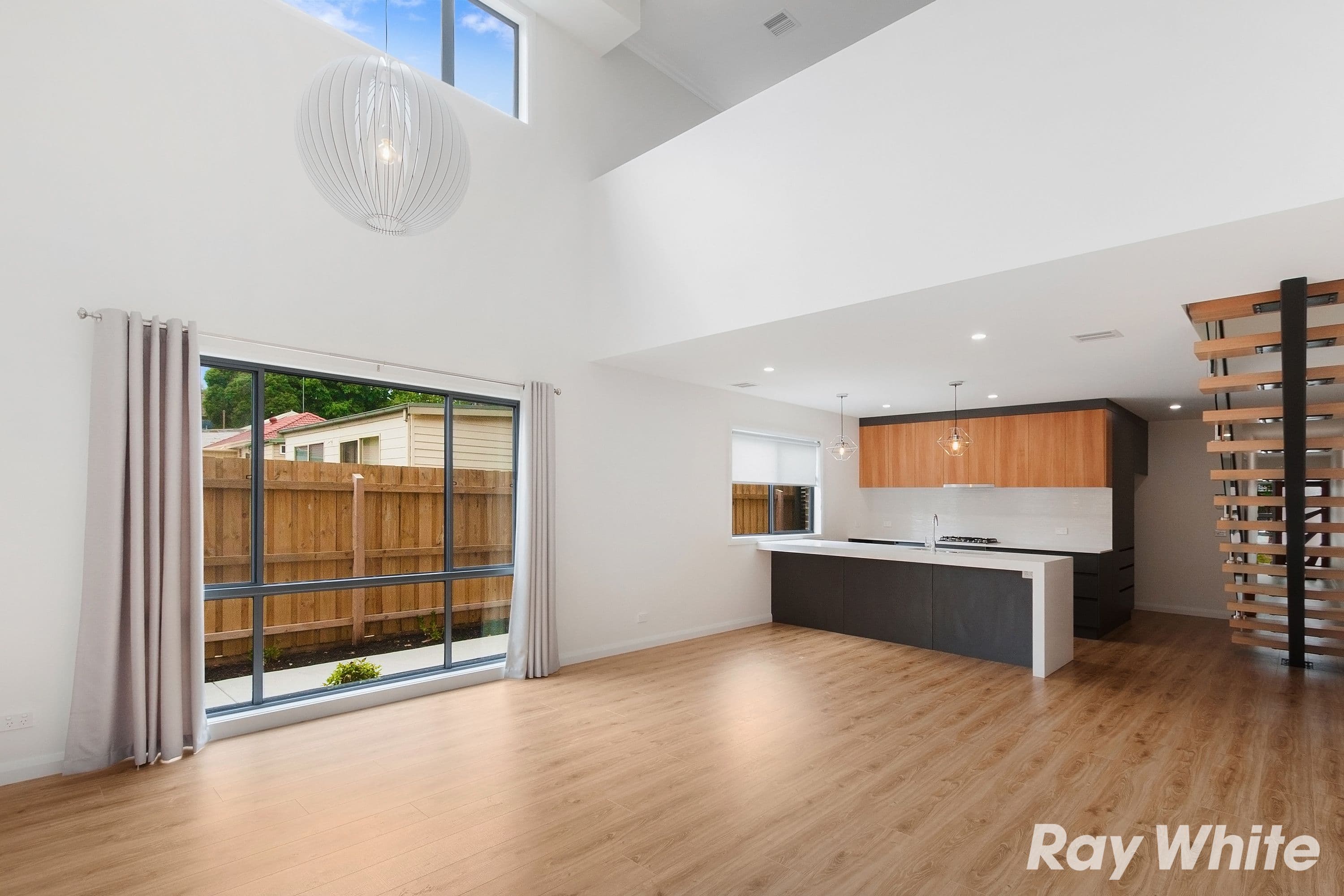 15 George, Warragul VIC 3820, Warragul - Thumbnail 2