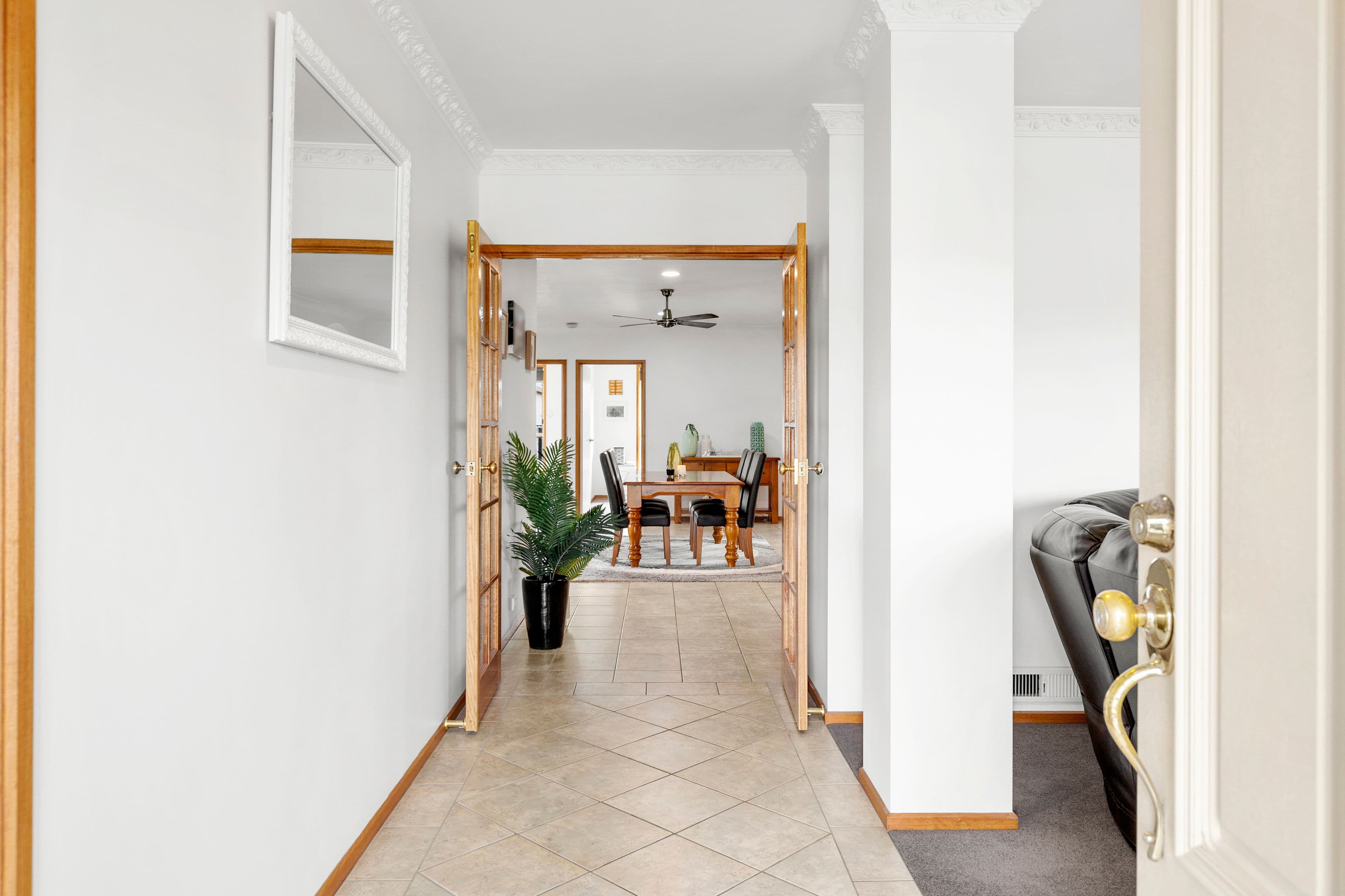 12 Melinda Court, Lara VIC 3212, Lara - Thumbnail 2