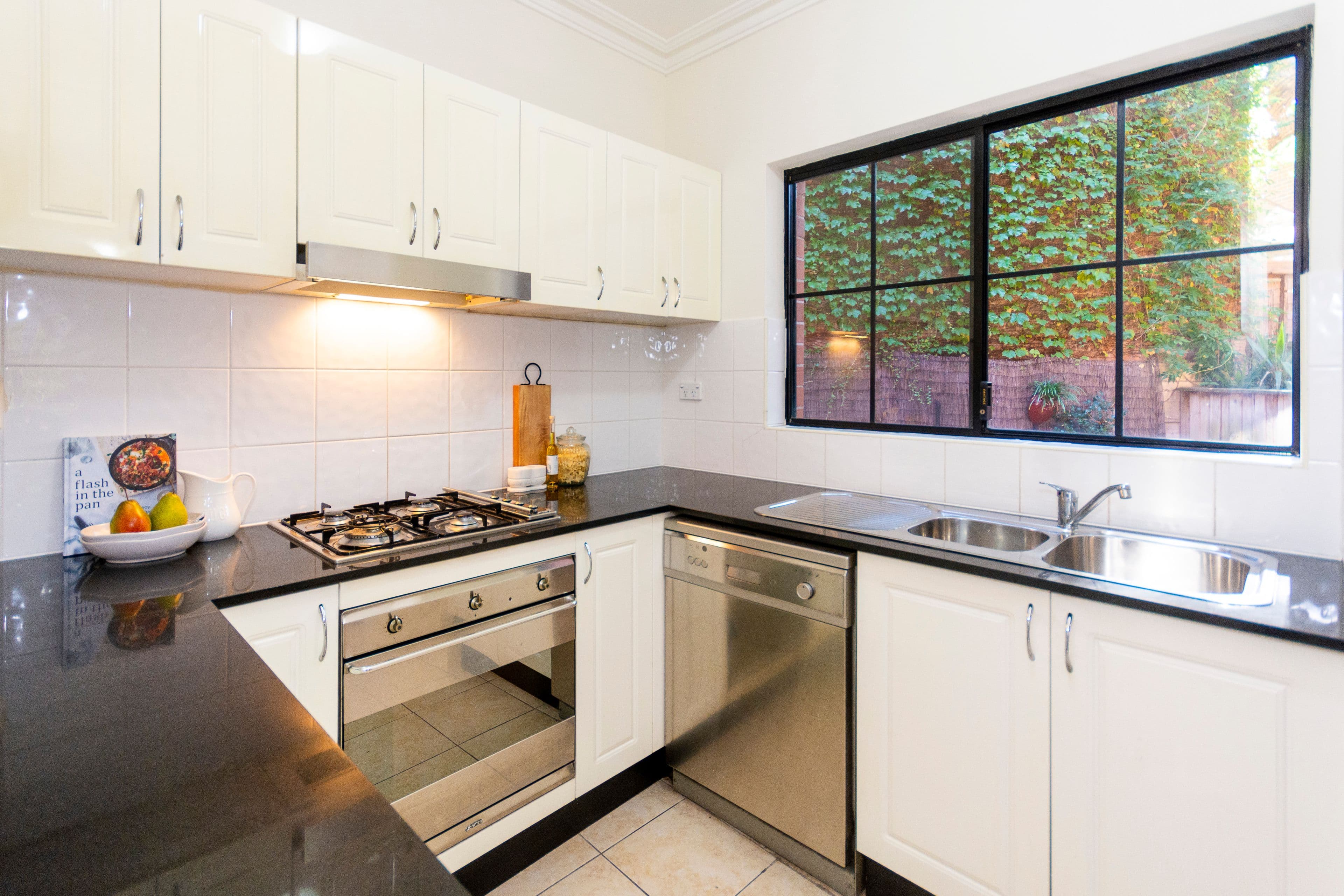 14 Carlisle Tce, Point Cook - Thumbnail 6