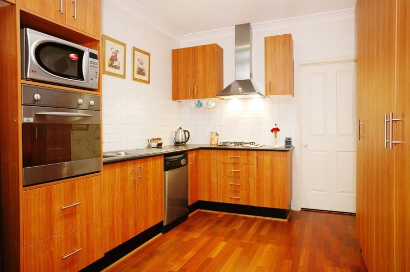 84-86 Pine Street, RESERVOIR VIC 3073, Reservoir - Thumbnail 2