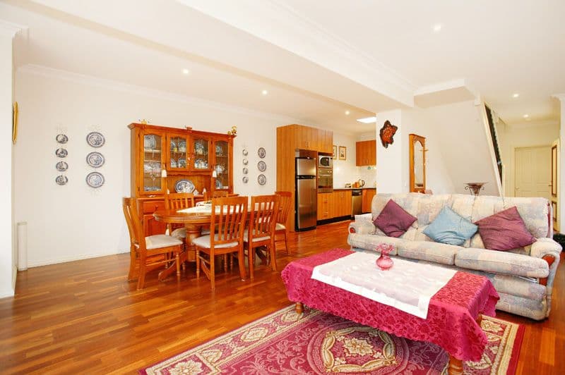 84-86 Pine Street, RESERVOIR VIC 3073, Reservoir - Thumbnail 4