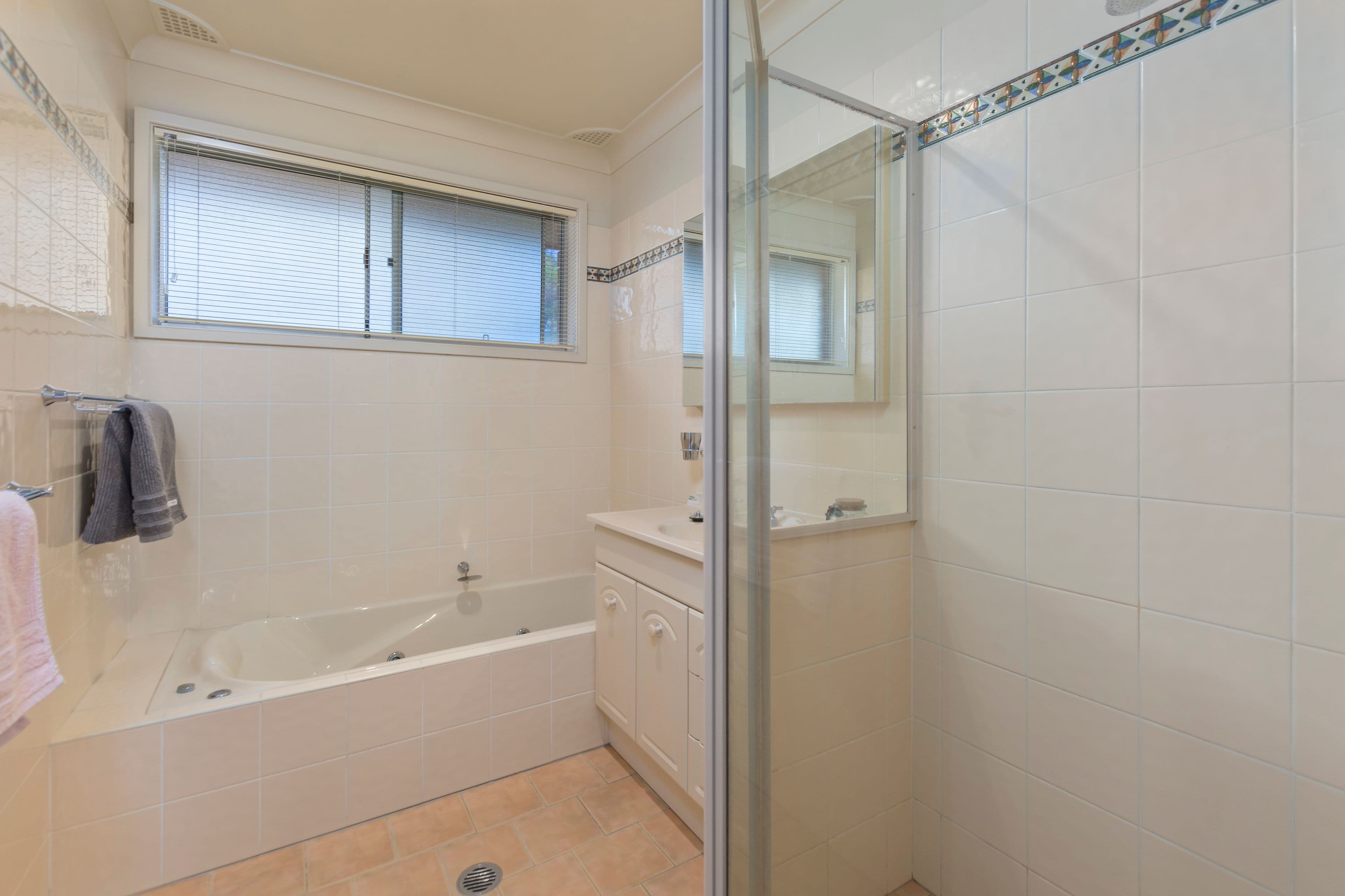 78 Edgeworth Avenue, Kanahooka - Thumbnail 8