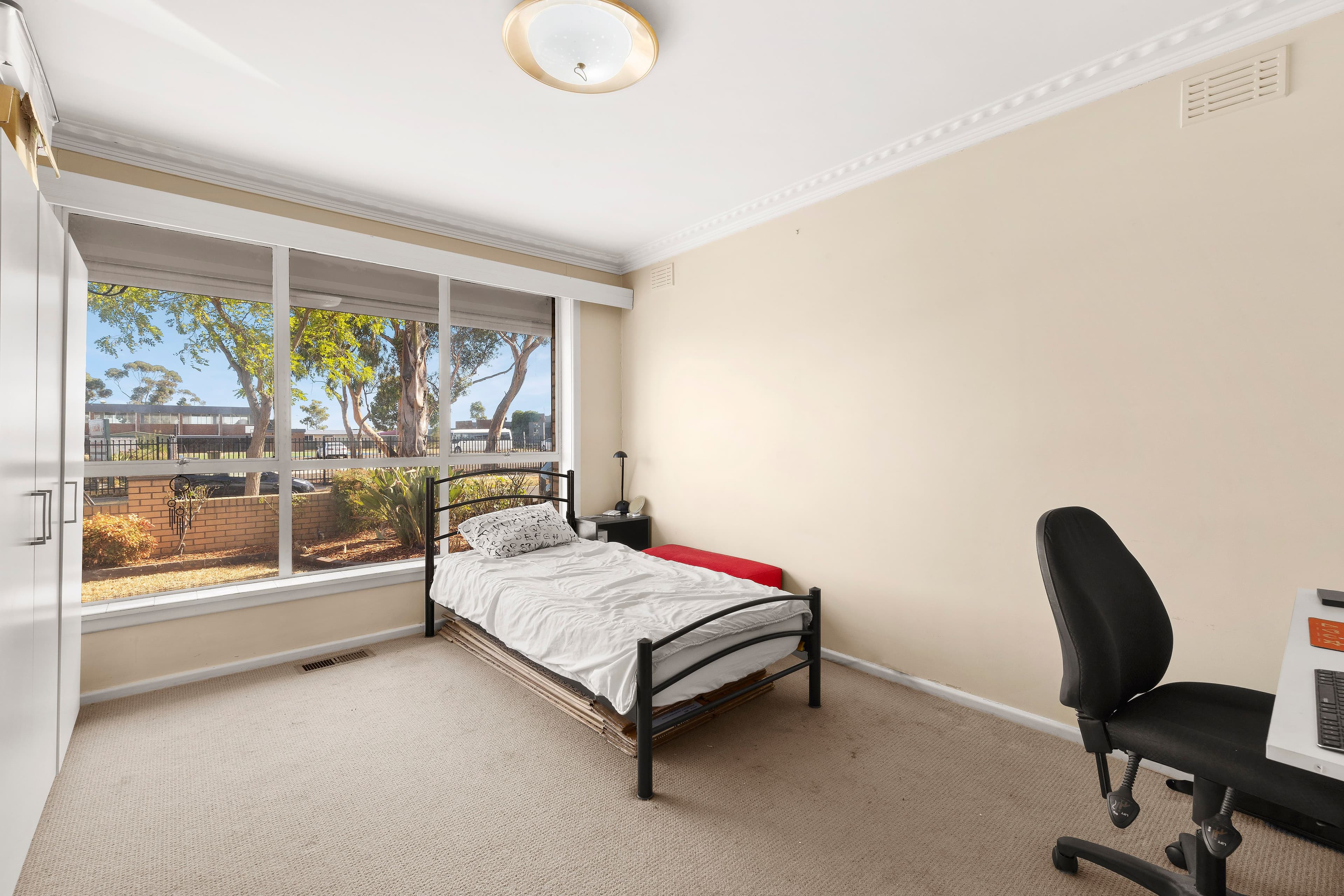 20 Duncan Road, Lalor VIC 3075, Lalor - Thumbnail 2