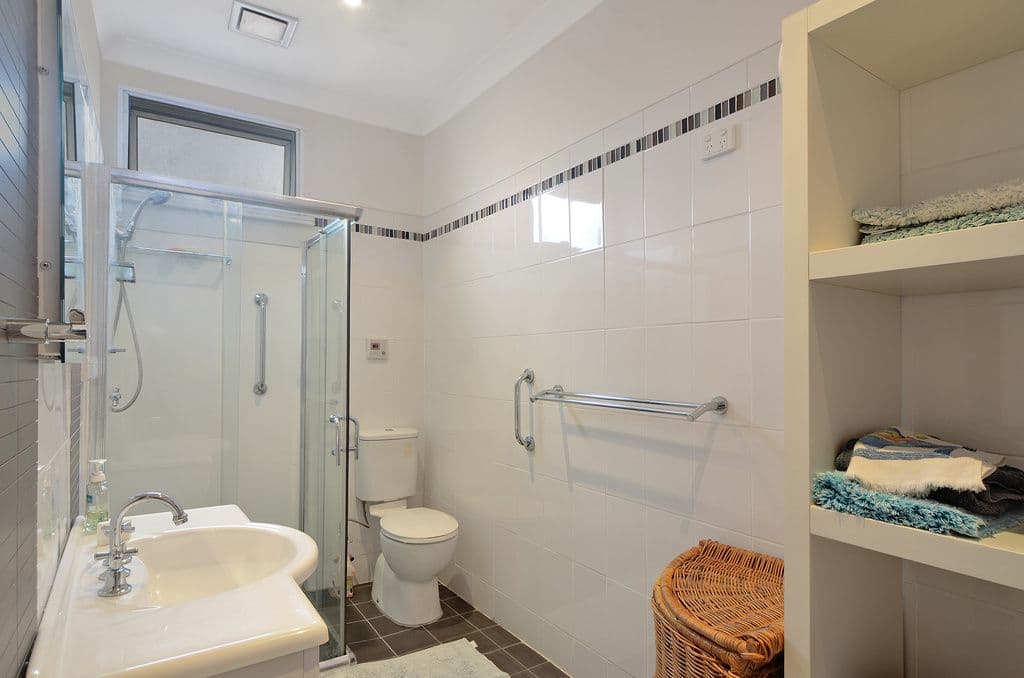 15 Edward Street, Barrack Heights - Thumbnail 7