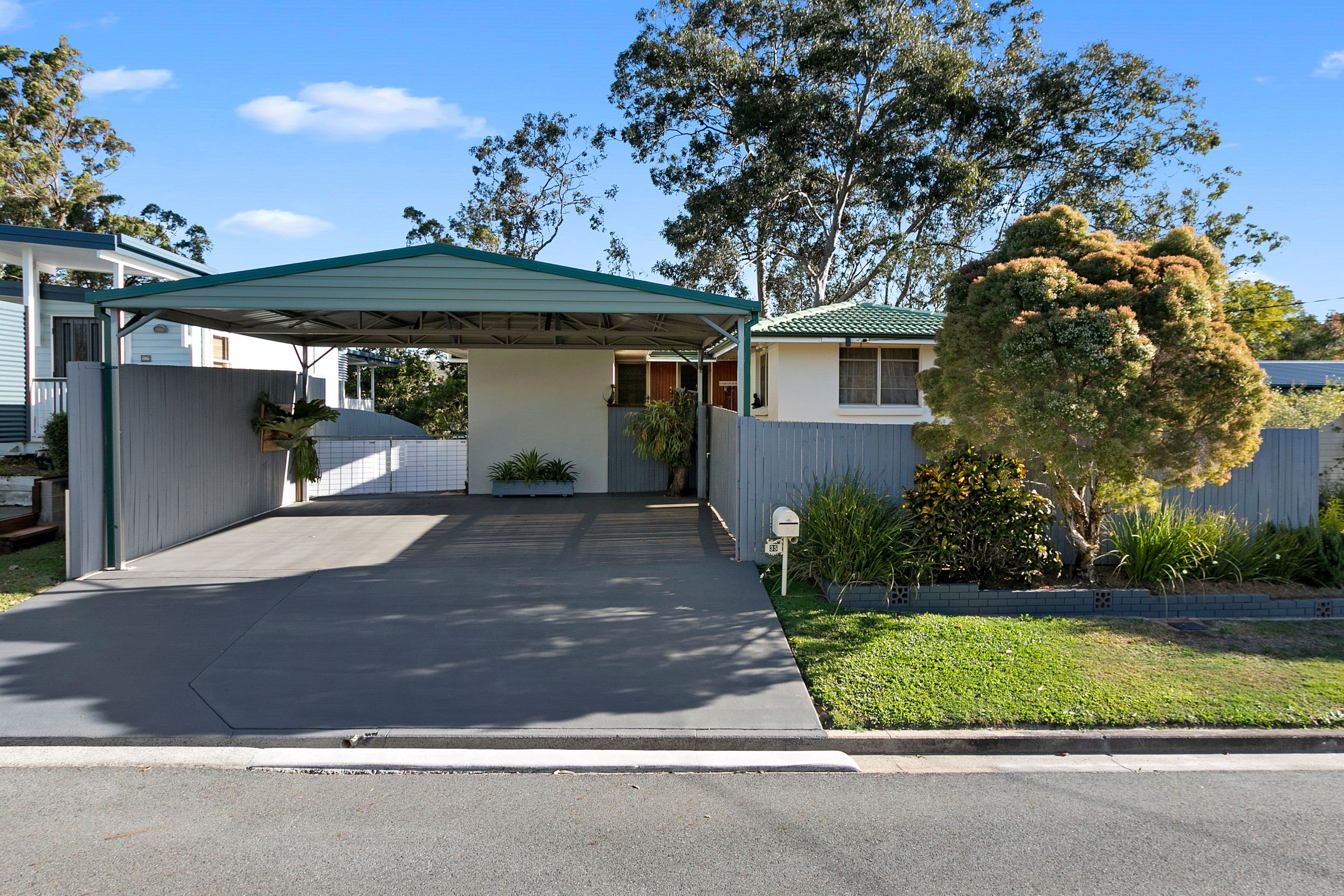 35 Coolong Street, Mount Gravatt East QLD 4122, Mount Gravatt East - Thumbnail 2