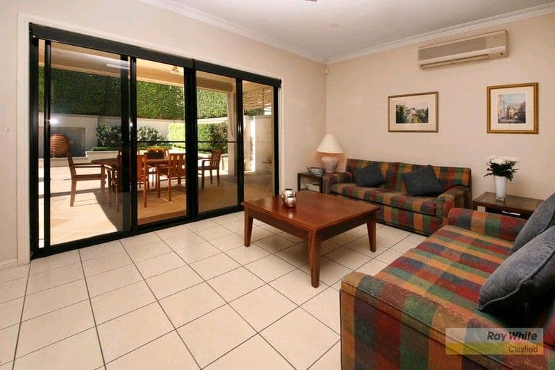 102 Barlow Street, CLAYFIELD QLD 4011, Clayfield - Thumbnail 4
