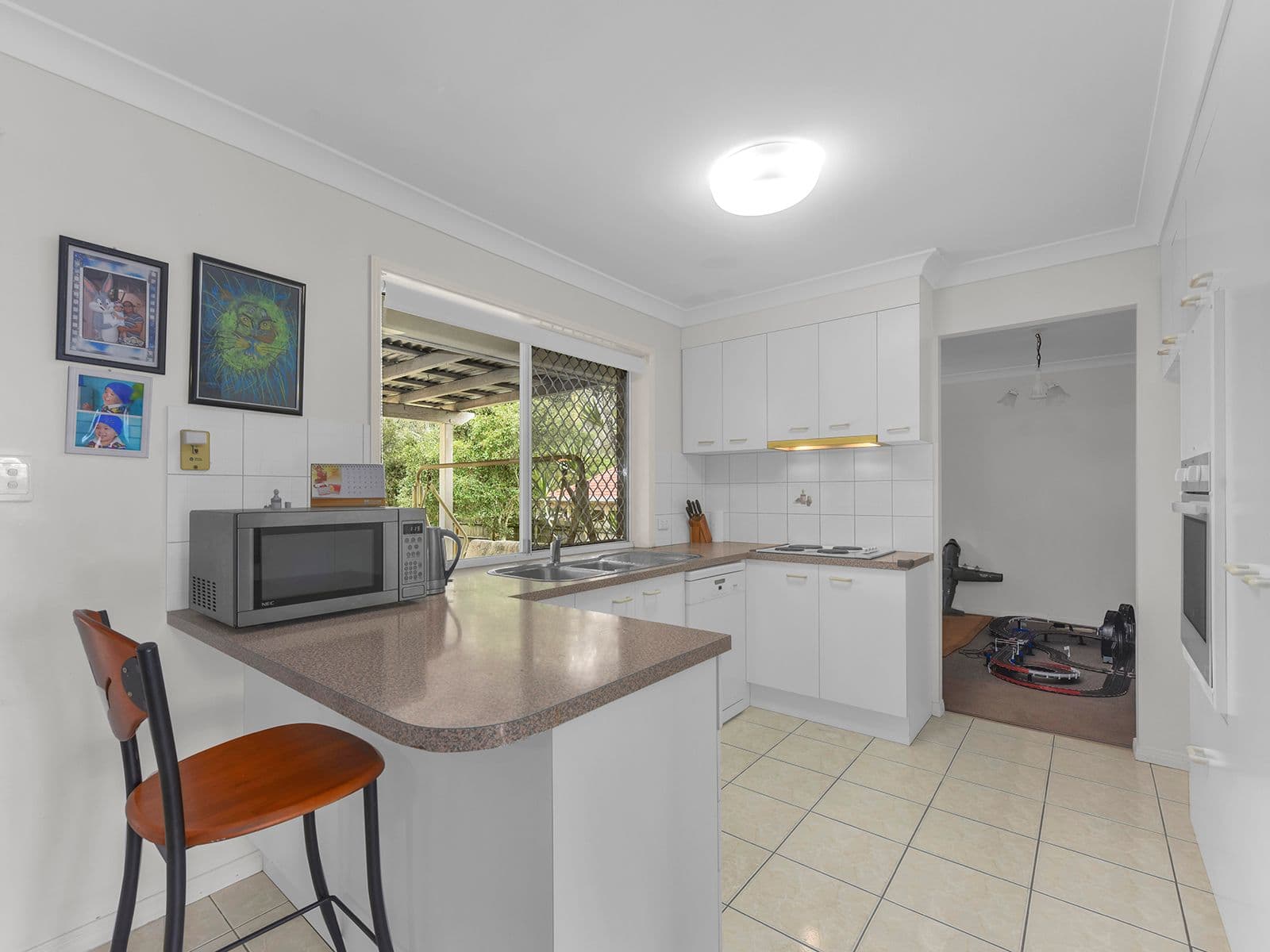 3 Waldorf Place, Runcorn QLD 4113, Runcorn - Thumbnail 3