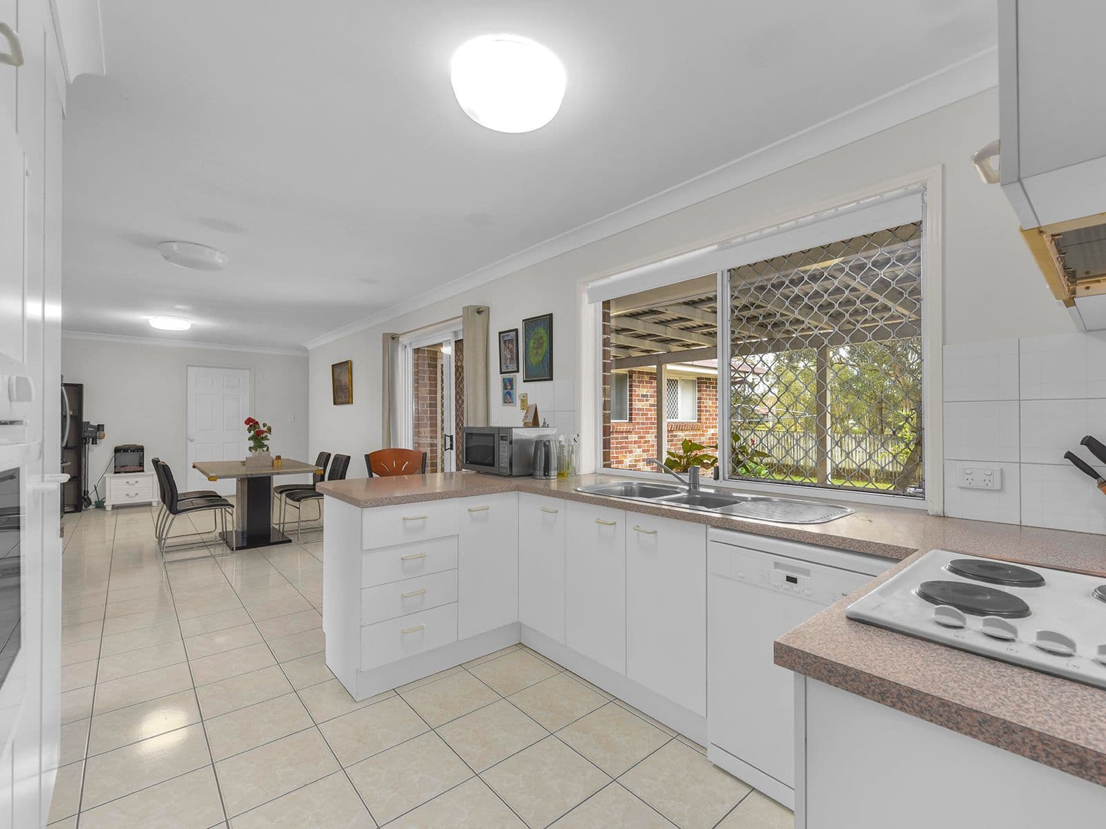 3 Waldorf Place, Runcorn QLD 4113, Runcorn - Thumbnail 4