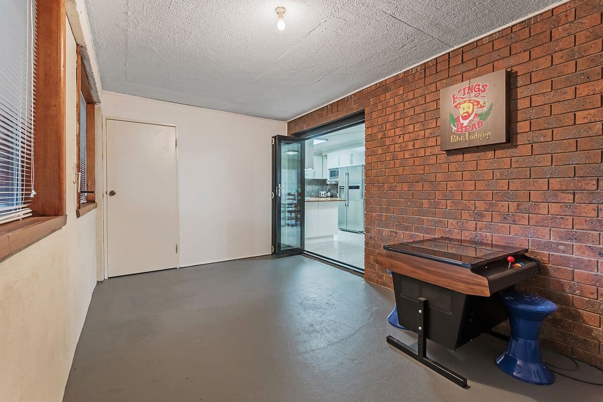 28 Alma Street, Craigieburn VIC 3064, Craigieburn - Thumbnail 6