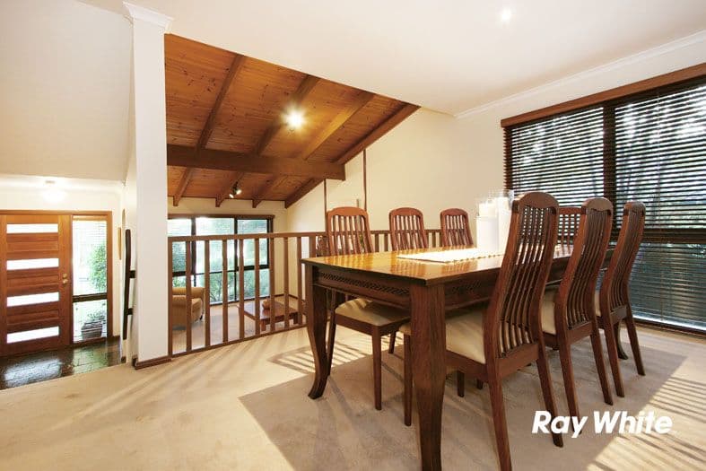 32 Merryn Grove, WANTIRNA SOUTH VIC 3152, Wantirna South - Thumbnail 6