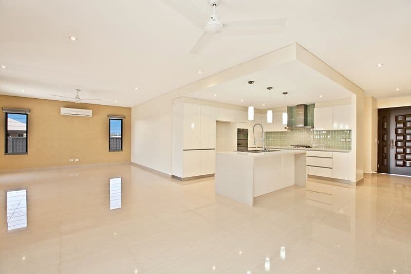 2 Clarke Street, BELLAMACK NT 0832, Bellamack - Thumbnail 3