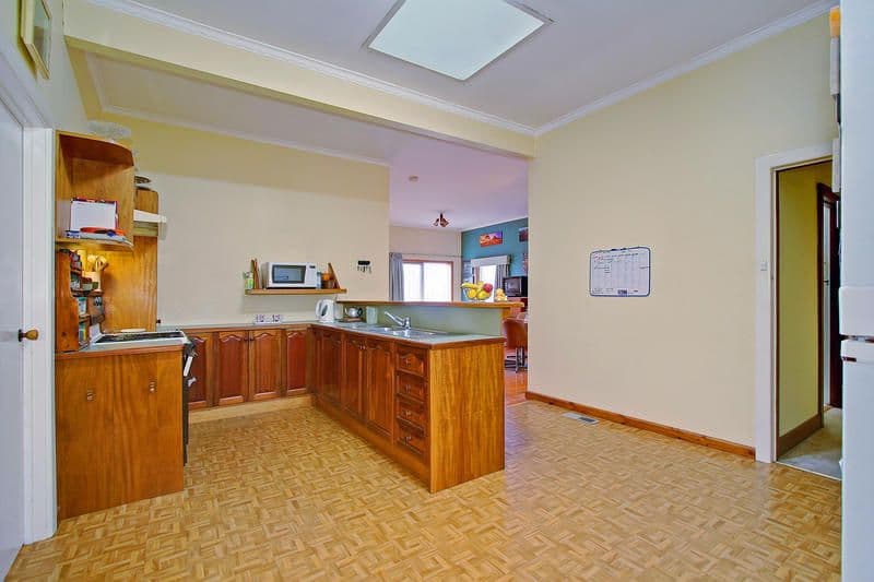 228 Victoria Road, NORTHCOTE VIC 3070, Northcote - Thumbnail 5