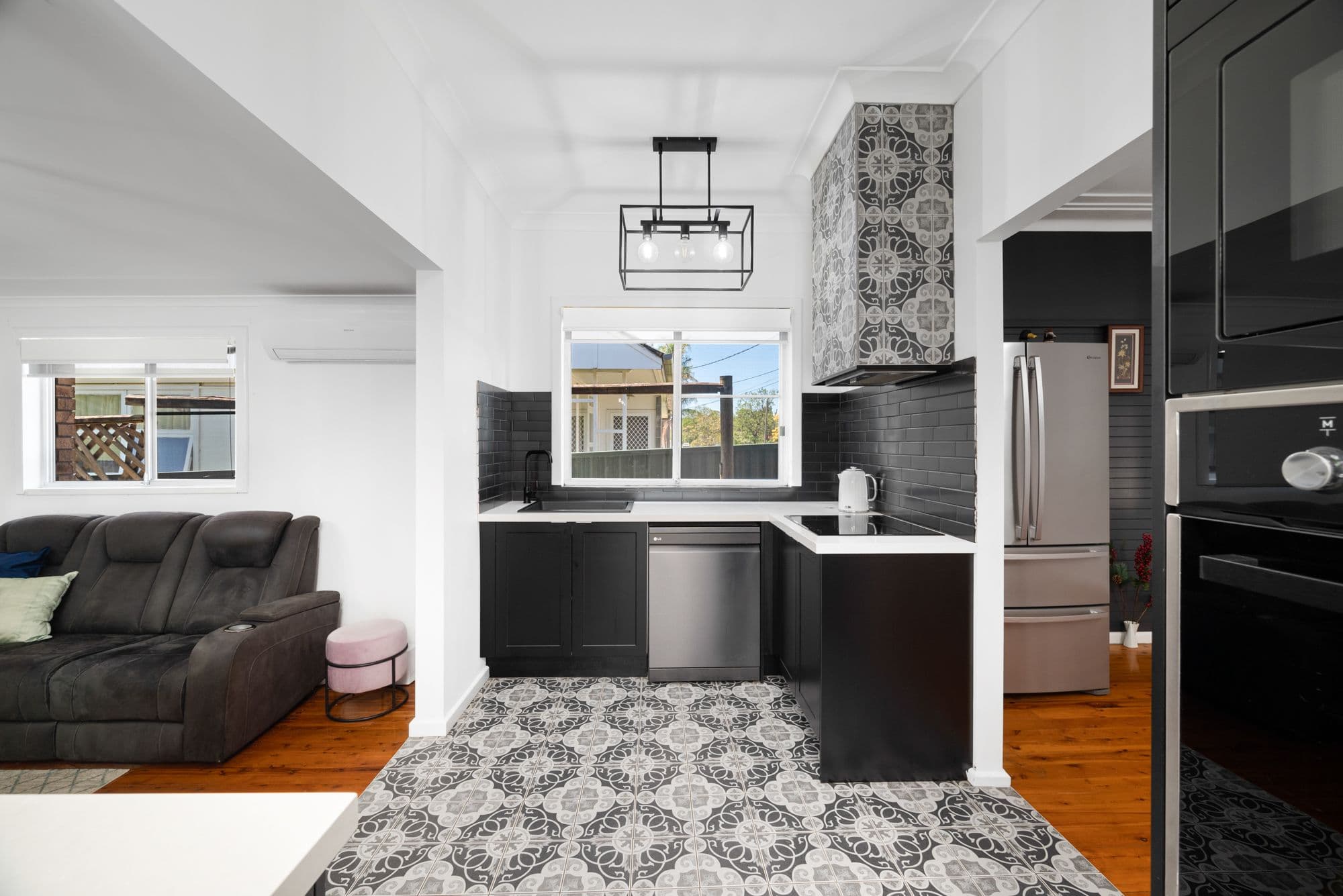 2/8 Bradbury Avenue, Campbelltown NSW 2560, Campbelltown - Thumbnail 6