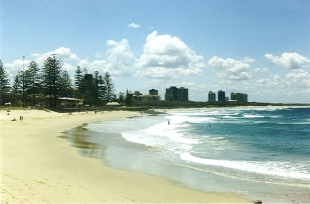75 Yakola Parade, ALEXANDRA HEADLAND QLD 4572, Alexandra Headland - Thumbnail 3