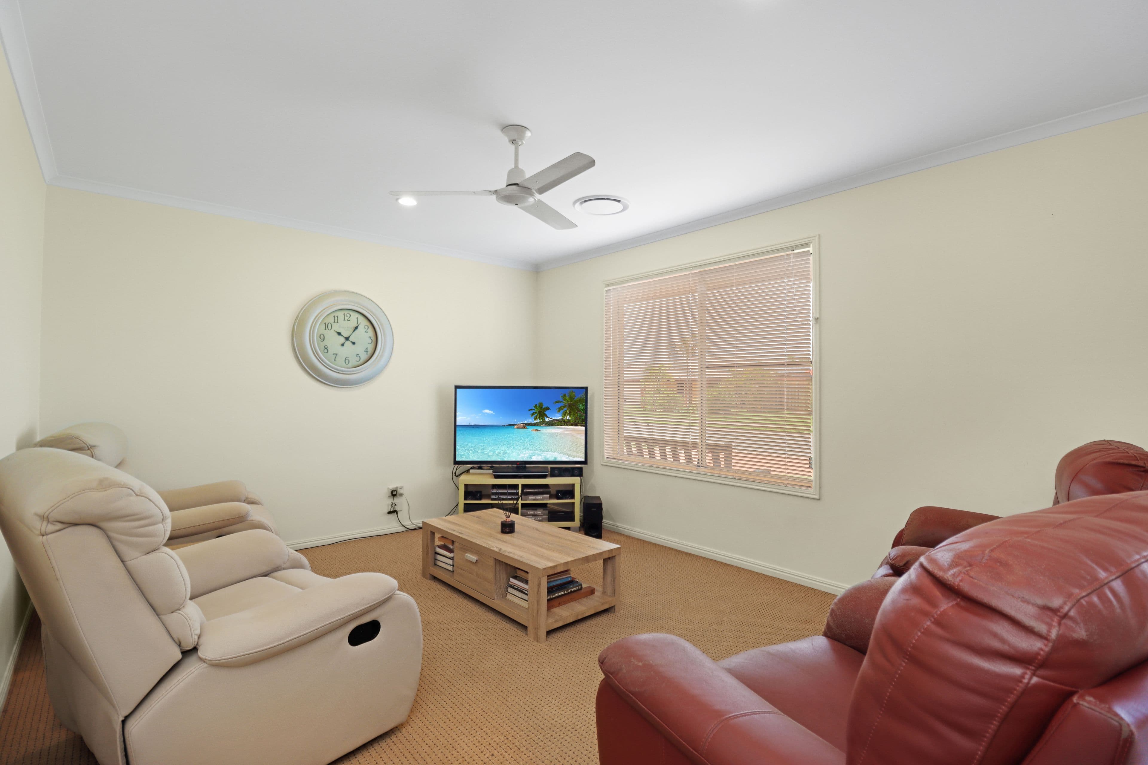 93 Endeavour Way, Eli Waters QLD 4655, Eli Waters - Thumbnail 7