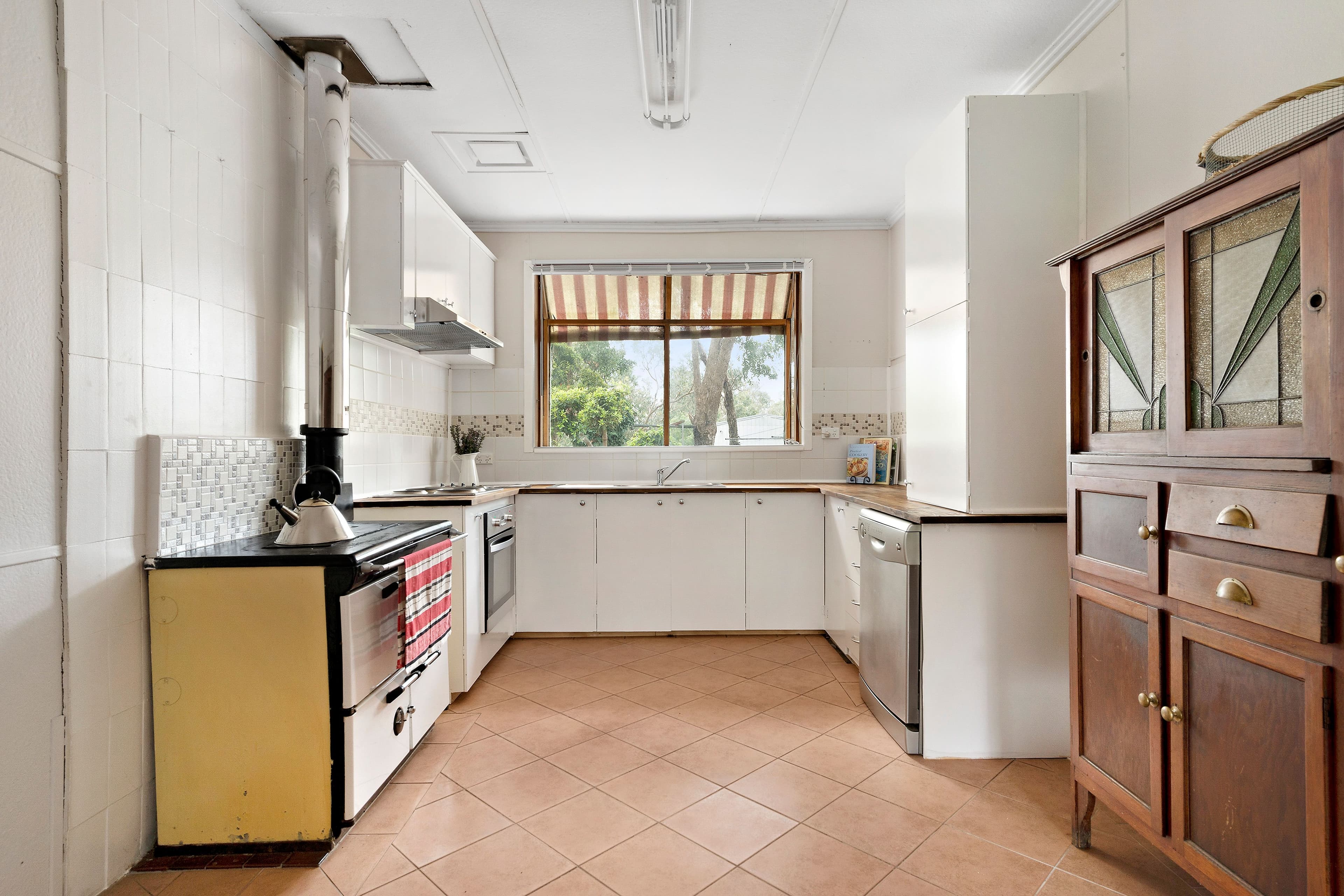 70-76 North Oatlands Road, Yarrambat VIC 3091, Yarrambat - Thumbnail 4