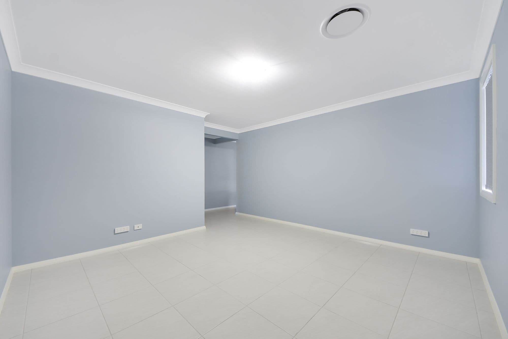 25 Austen Boulevard, Spring Farm - Thumbnail 4