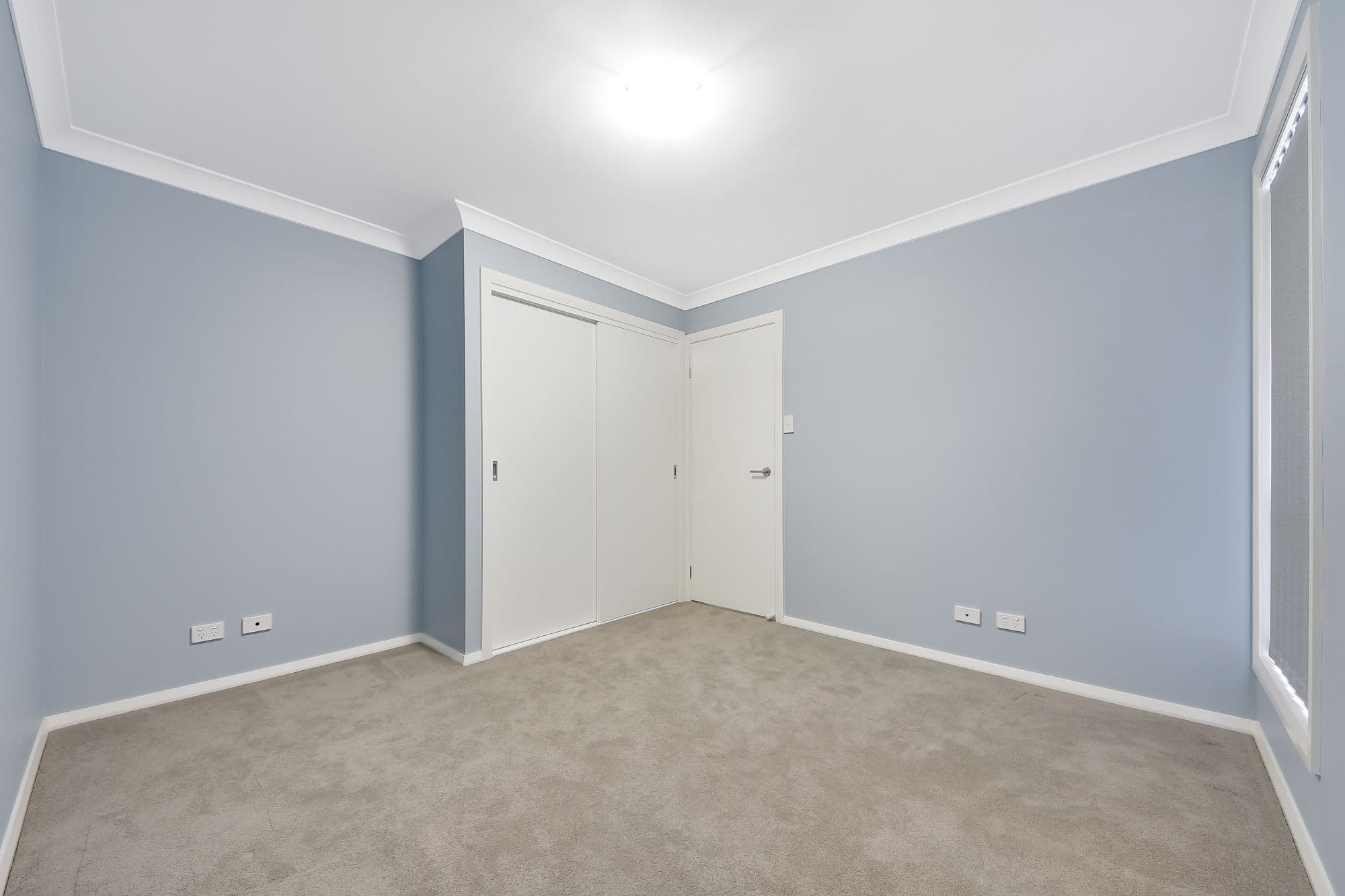 25 Austen Boulevard, Spring Farm - Thumbnail 8