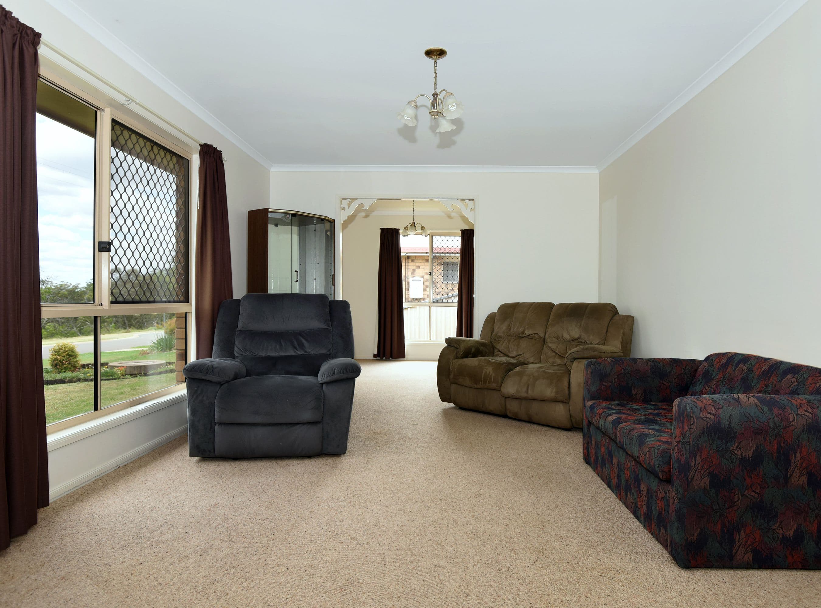 58 McDougall Street, Wilsonton QLD 4350, Wilsonton - Thumbnail 2
