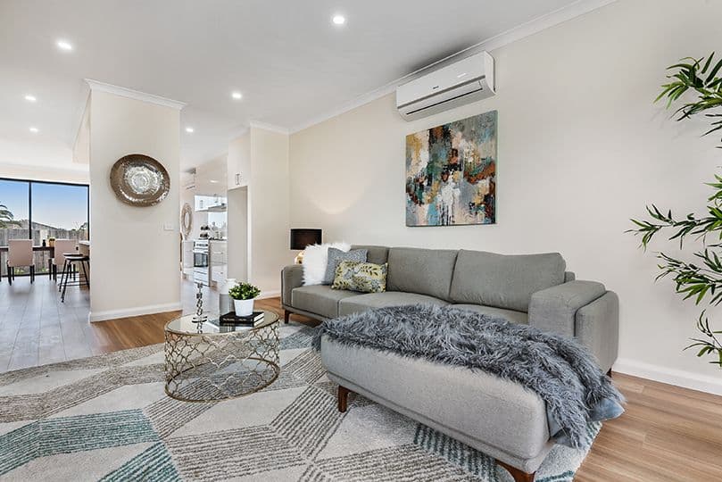 53 Blackman Avenue, Mill Park VIC 3082, Mill Park - Thumbnail 5