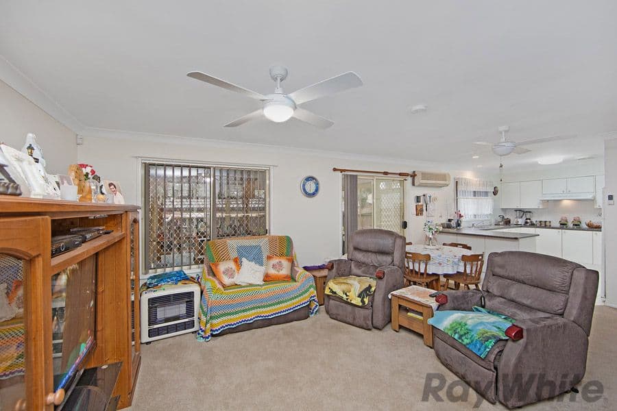 4B Keswick Drive, Lake Haven NSW 2263, Lake Haven - Thumbnail 4