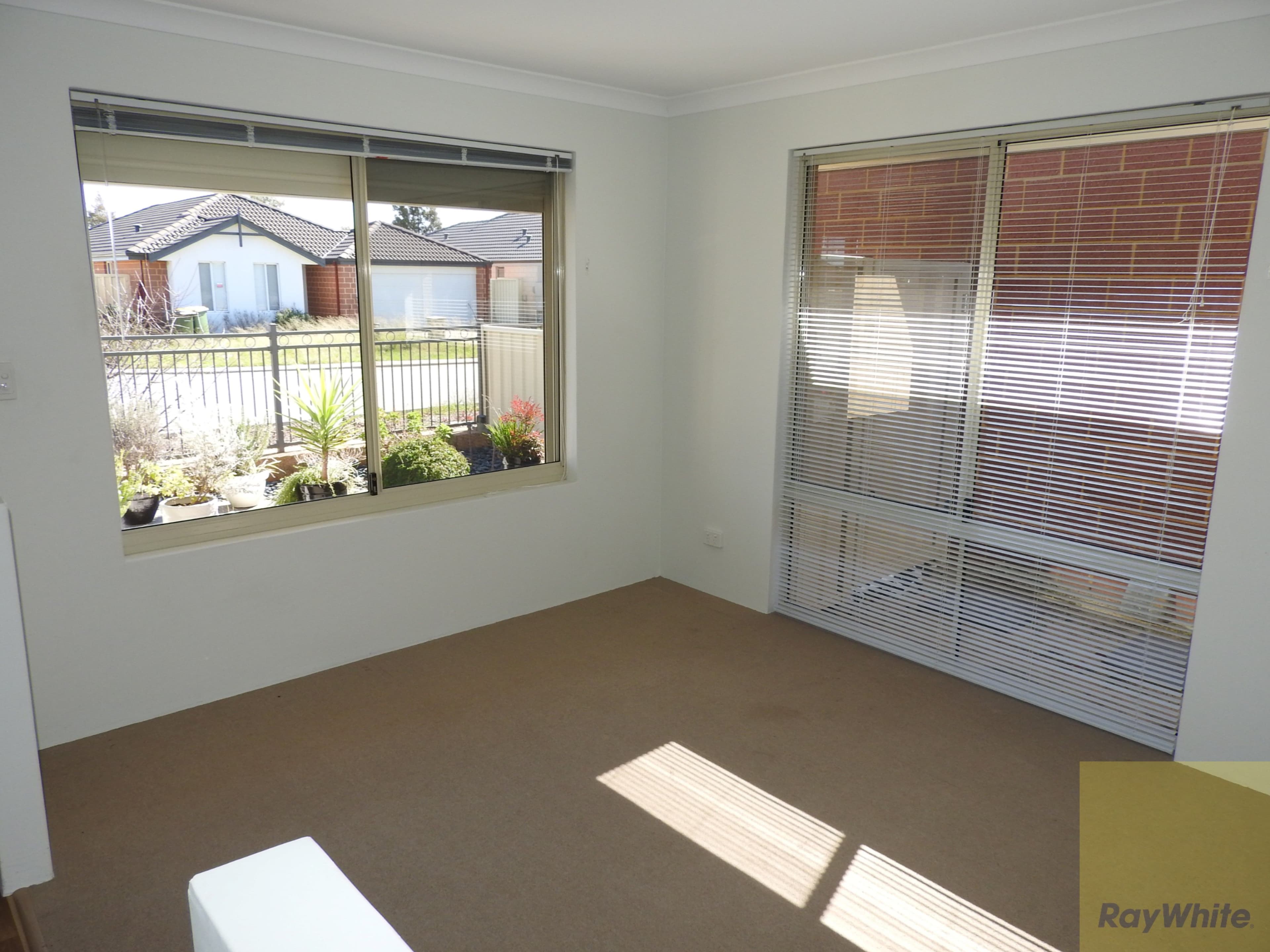 11 Xanthium Circle, Seville Grove WA 6112, Seville Grove - Thumbnail 5