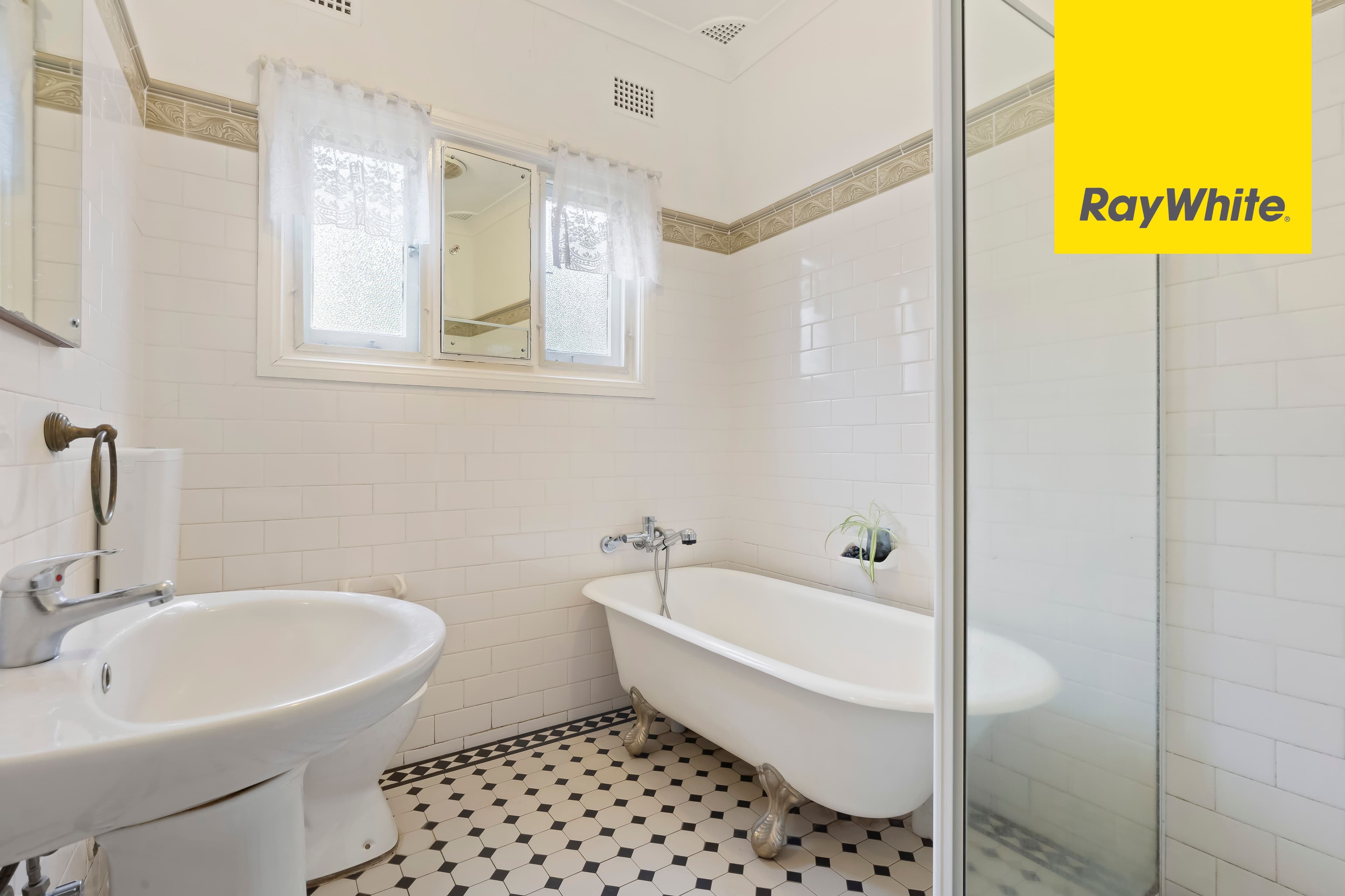 7 Fifth Avenue, Denistone NSW 2114, Denistone - Thumbnail 6