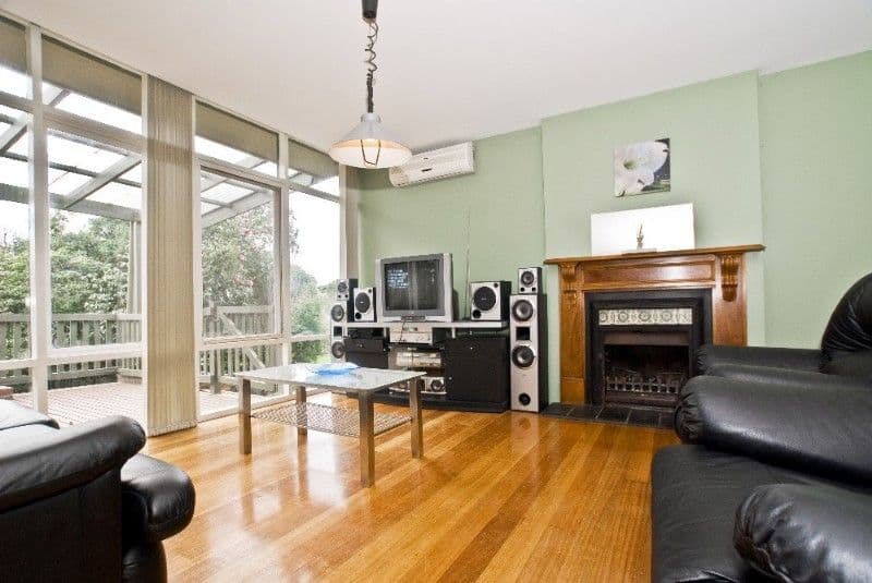 4 Akarana Drive, CHIRNSIDE PARK VIC 3116, Chirnside Park - Thumbnail 2