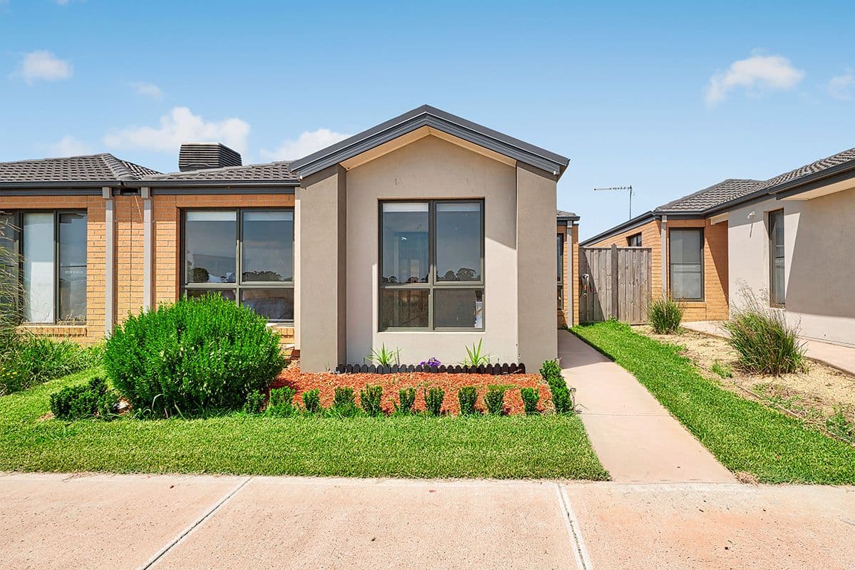 39 Harper Crescent, Cranbourne West VIC 3977, Cranbourne West - Image 1