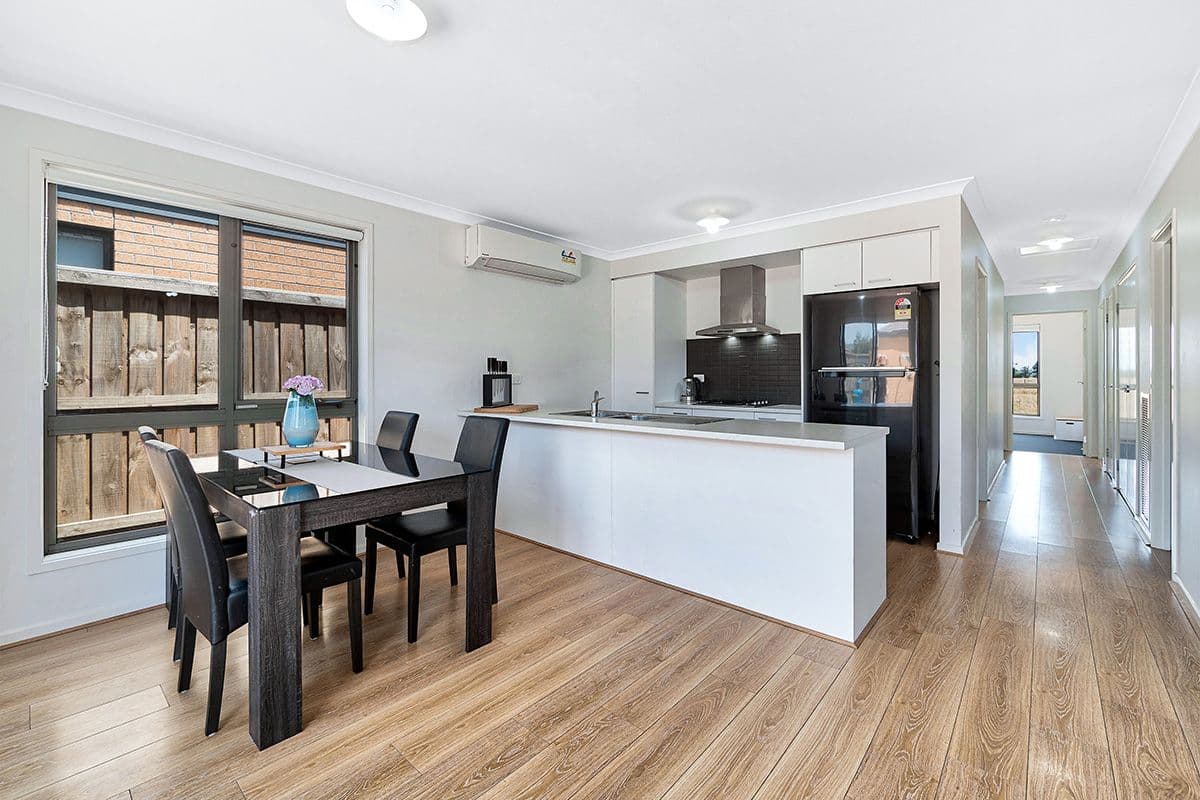 39 Harper Crescent, Cranbourne West VIC 3977, Cranbourne West - Thumbnail 5