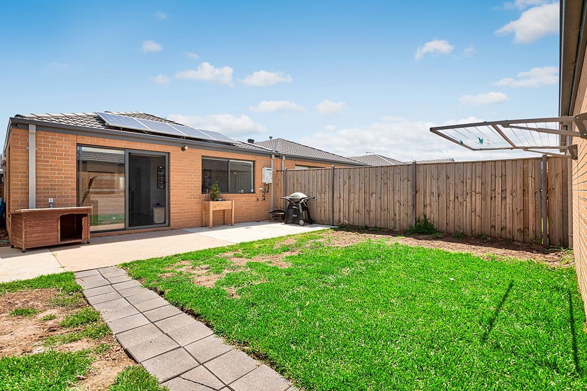 39 Harper Crescent, Cranbourne West VIC 3977, Cranbourne West - Thumbnail 8