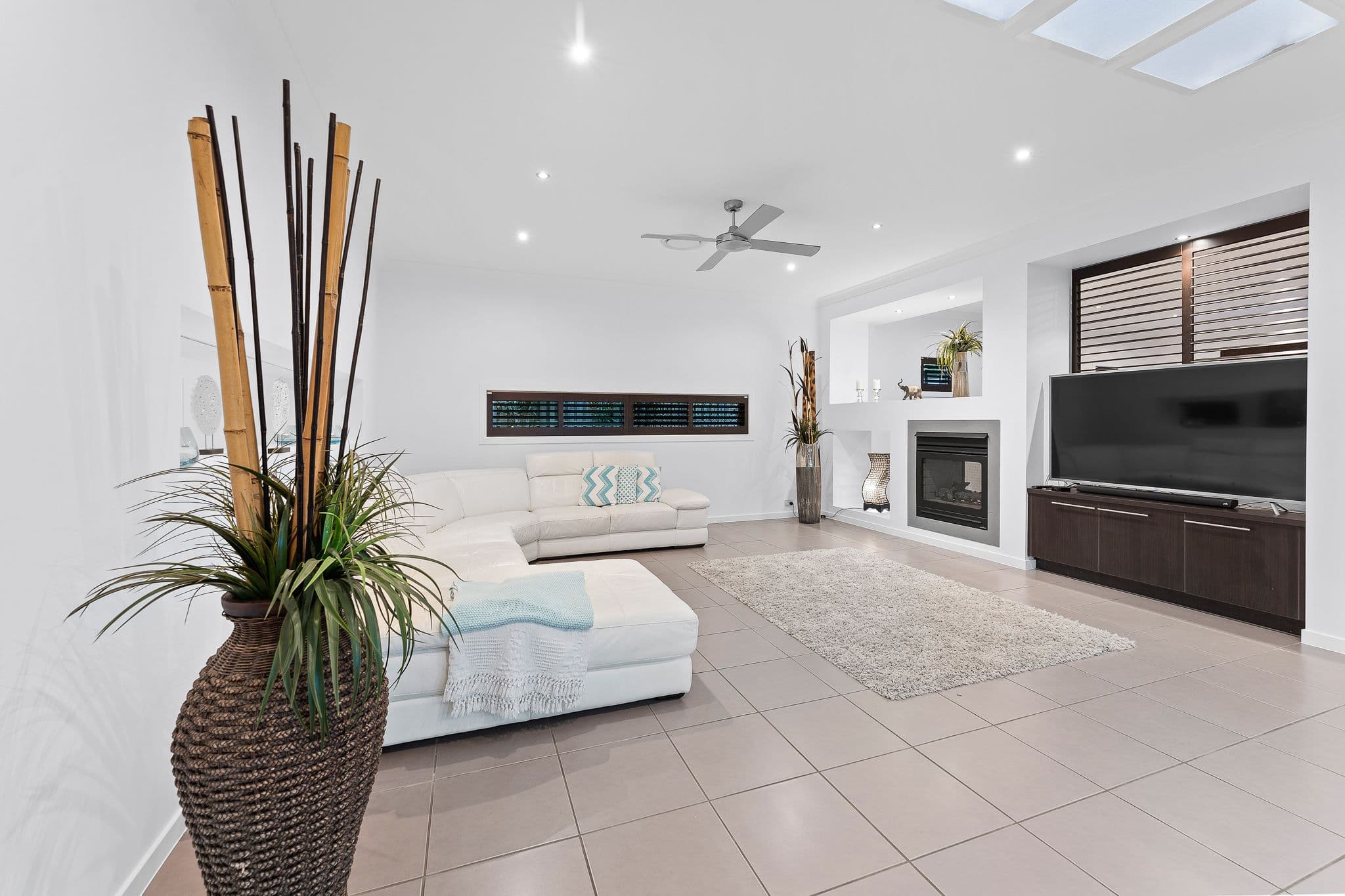 15 Elkington Circuit, North Lakes QLD 4509, North Lakes - Thumbnail 6