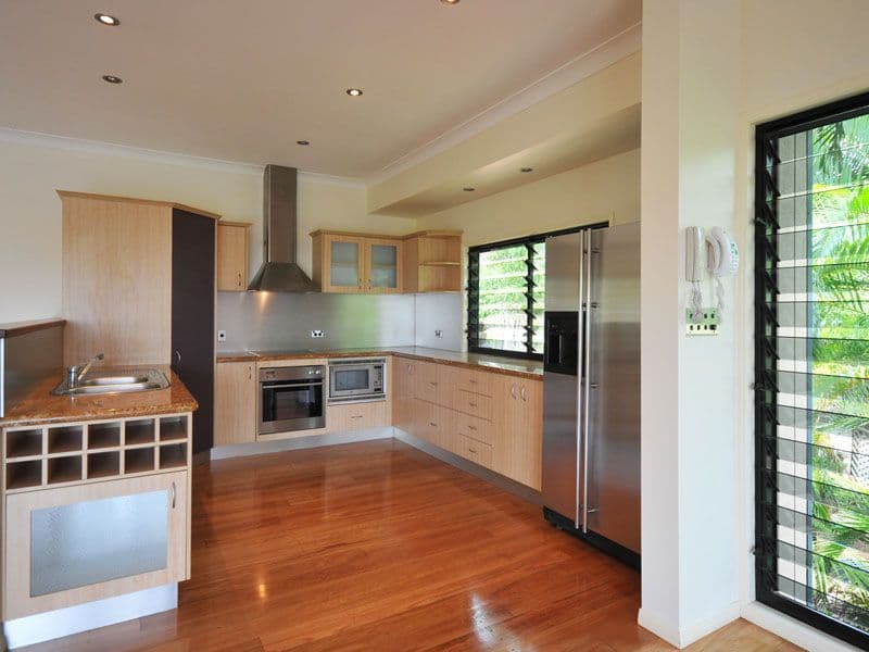 50 Ballow Street, COOLANGATTA QLD 4225, Coolangatta - Thumbnail 5