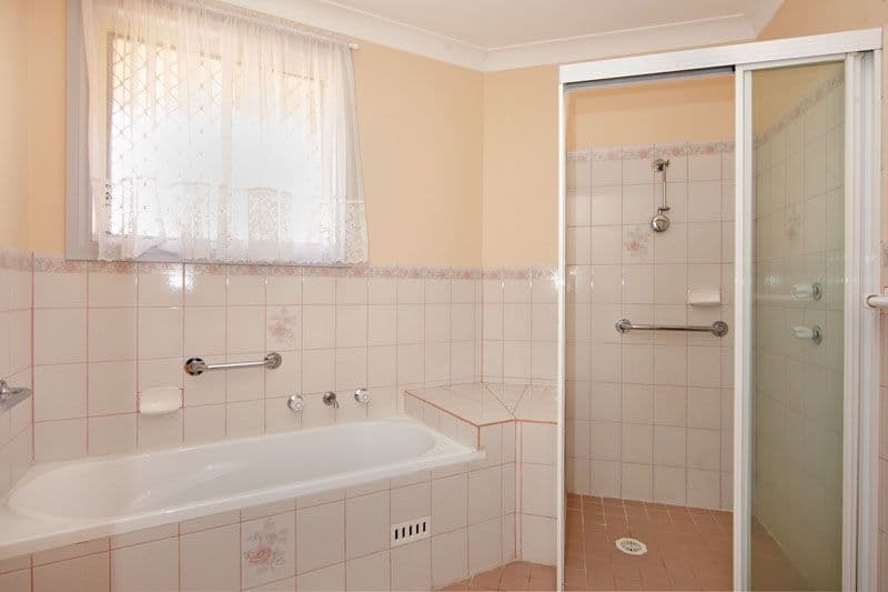 96 Gorokan Drive, LAKE HAVEN NSW 2263, Lake Haven - Thumbnail 7