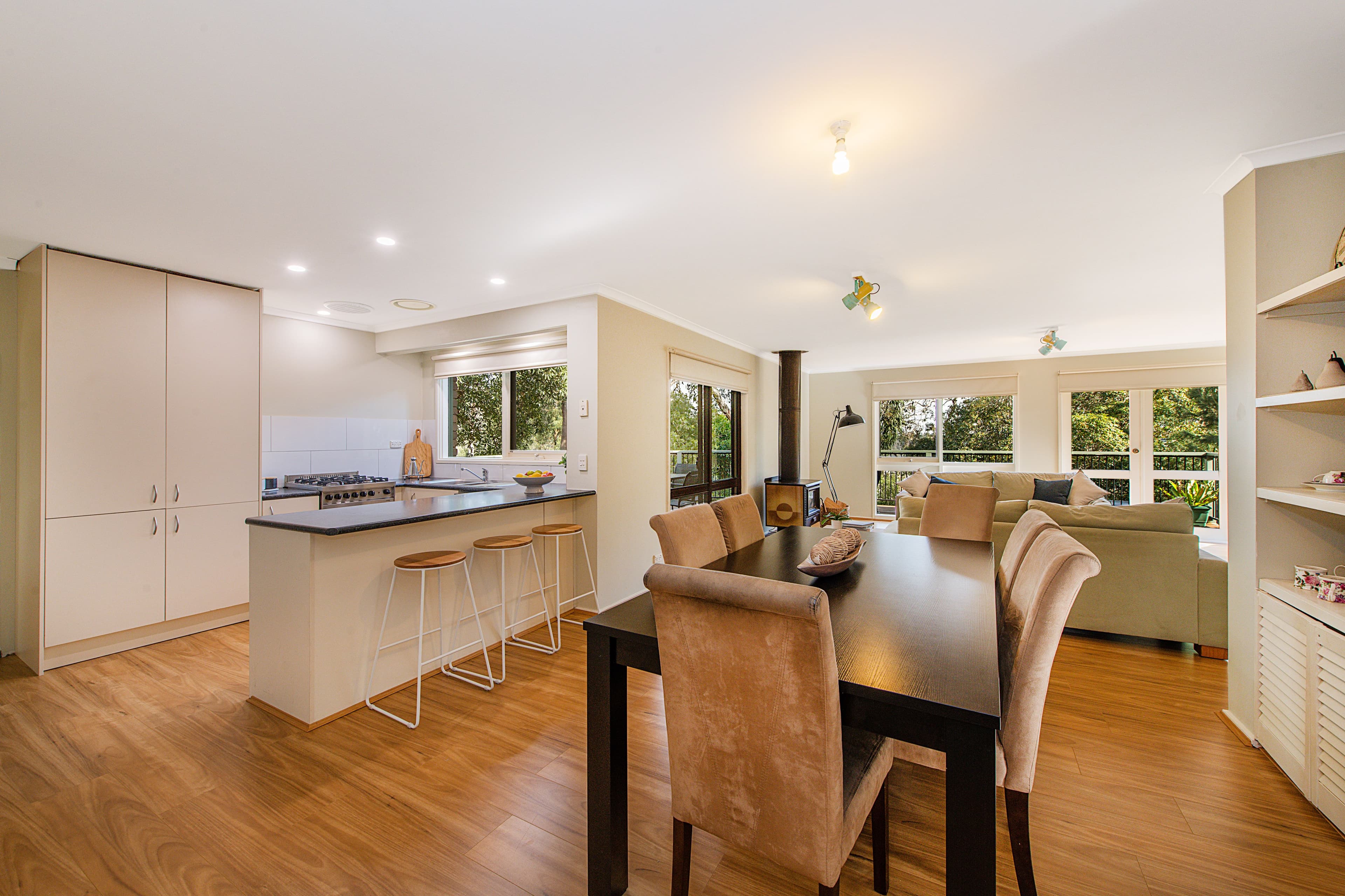 8 Baldwin Avenue, Upper Ferntree Gully VIC 3156, Upper Ferntree Gully - Thumbnail 3