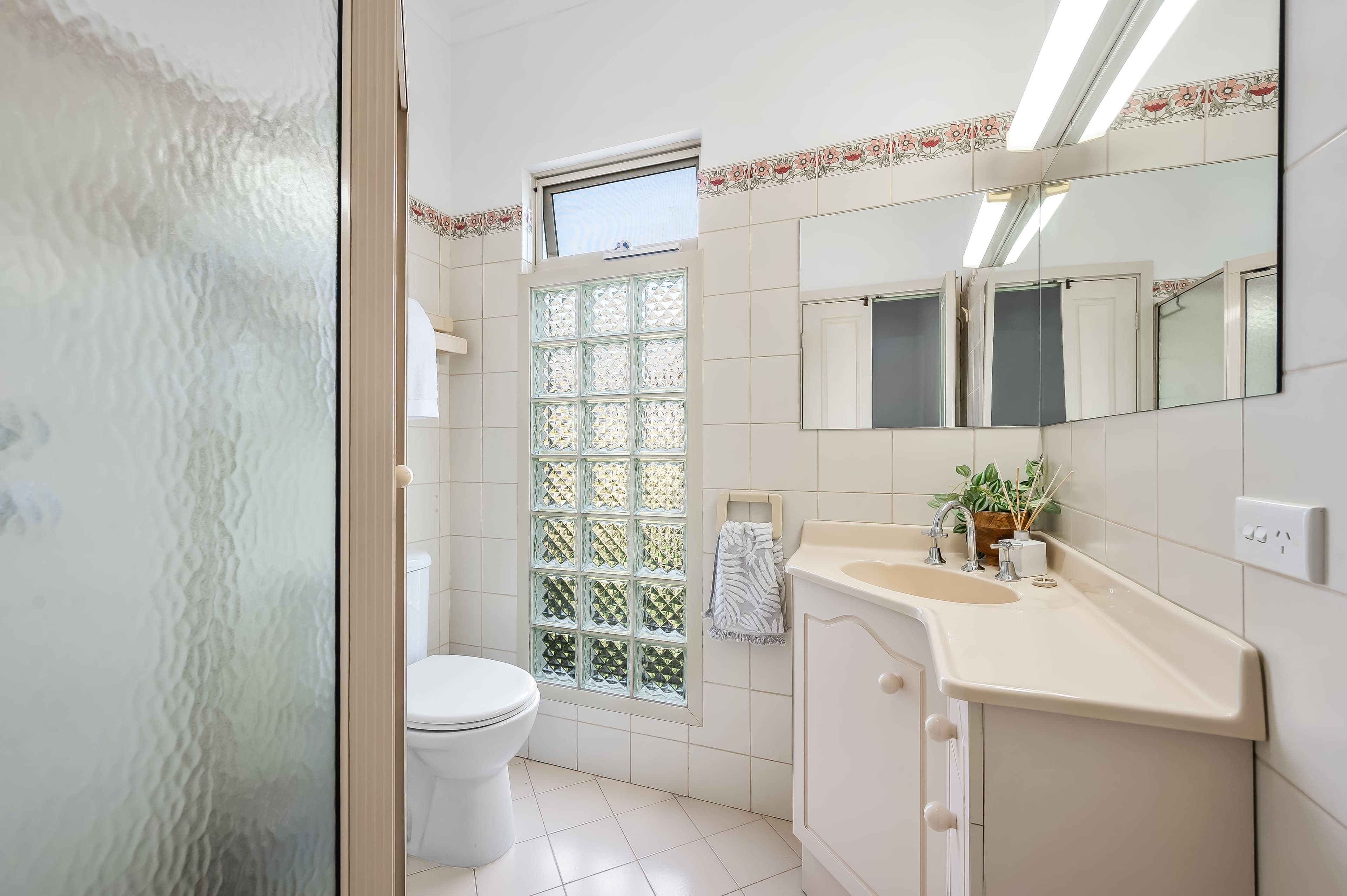 13 Richard Avenue, Mitchell Park SA 5043, Mitchell Park - Thumbnail 8