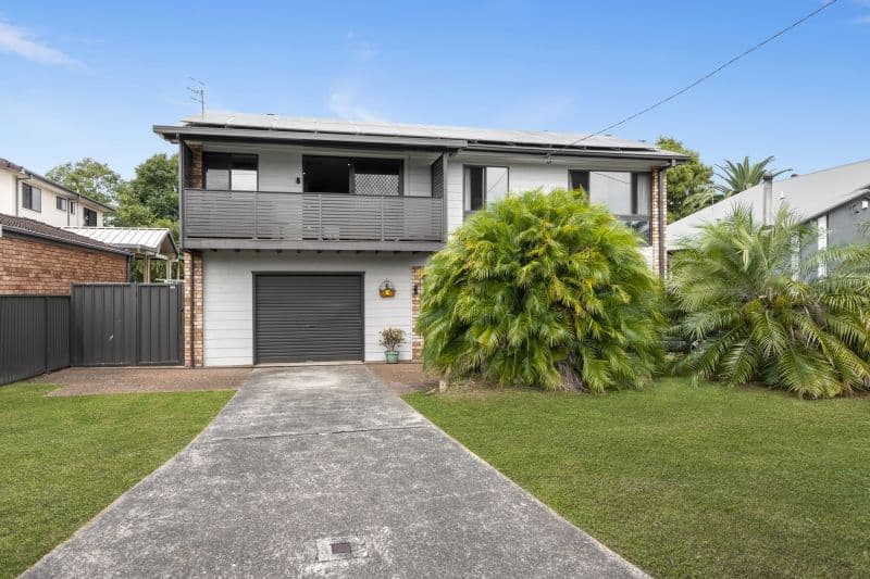 24 Yimbala Street, Killarney Vale NSW 2261, Killarney Vale - Image 1