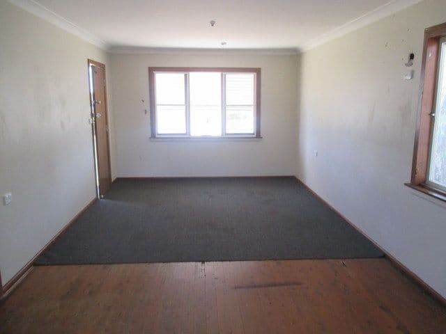 8 Greene Avenue, Coonamble - Thumbnail 4