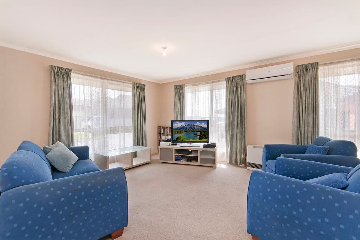18 Aitkins Road, Warrnambool VIC 3280, Warrnambool - Thumbnail 2